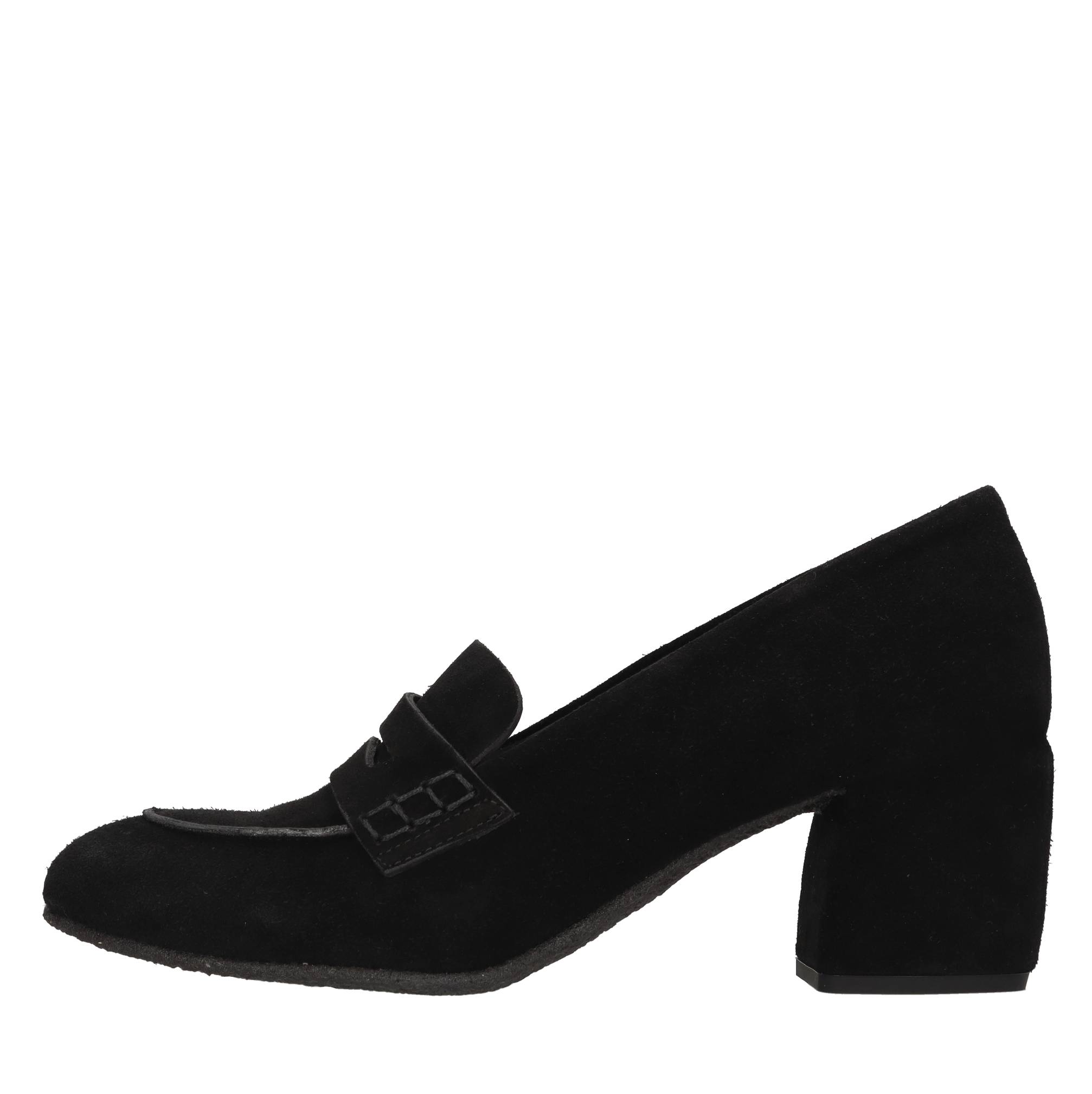 DEL CARLO Flat shoes Black