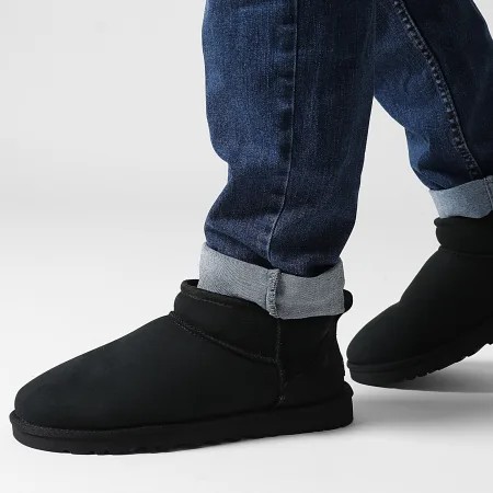 UGG Classic Ultra Mini Stivaletti Uomo Dusted Cocoa in Montone