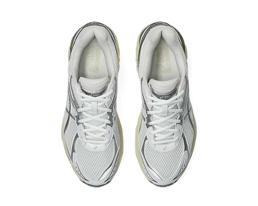 Asics Sneakers