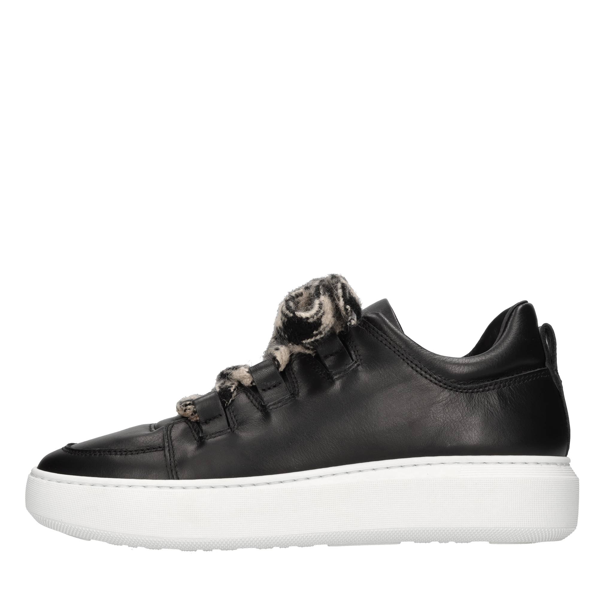 Stokton Sneakers Black