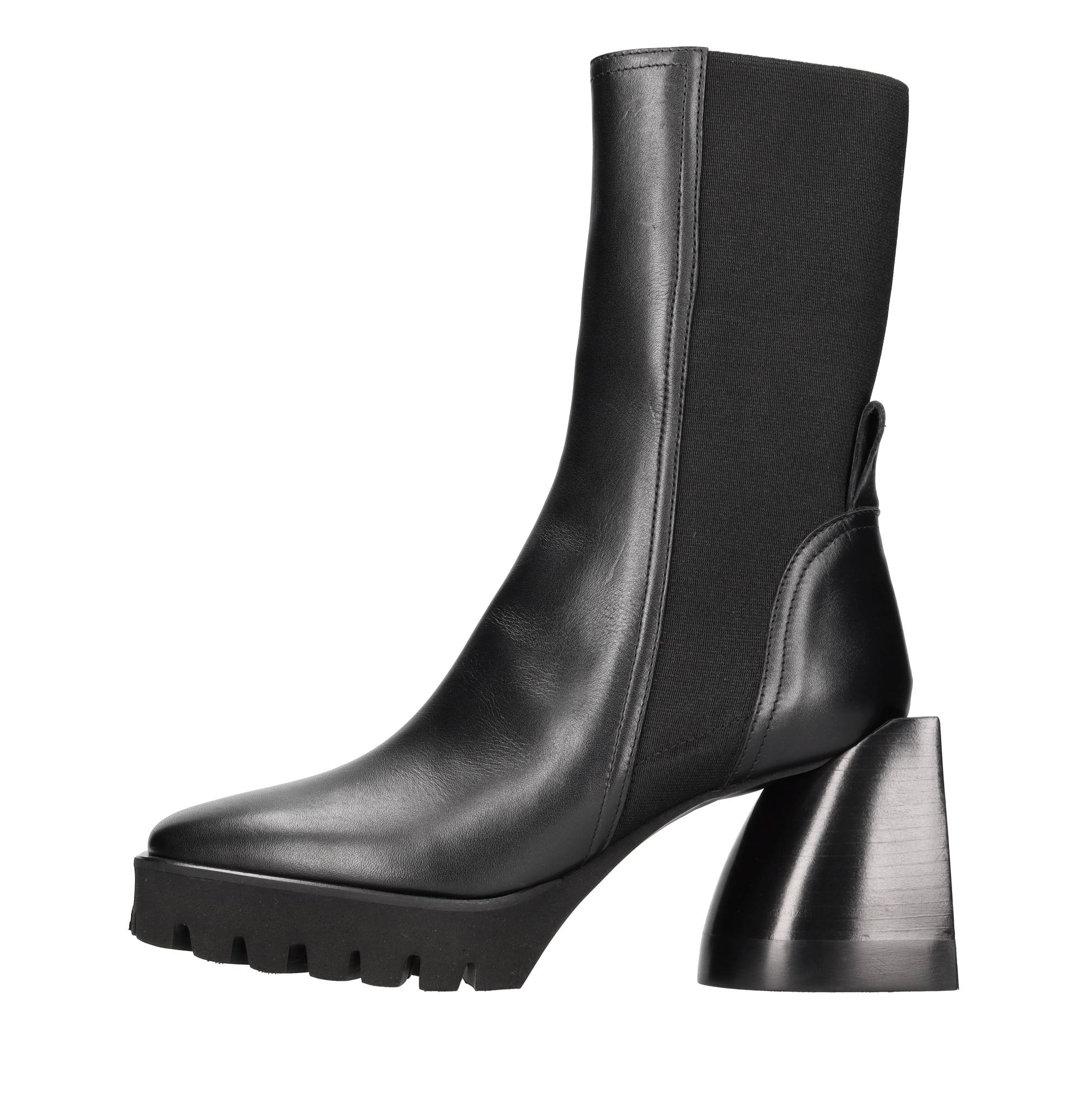 N°21 Boots Black In Nero Neri E Grigi