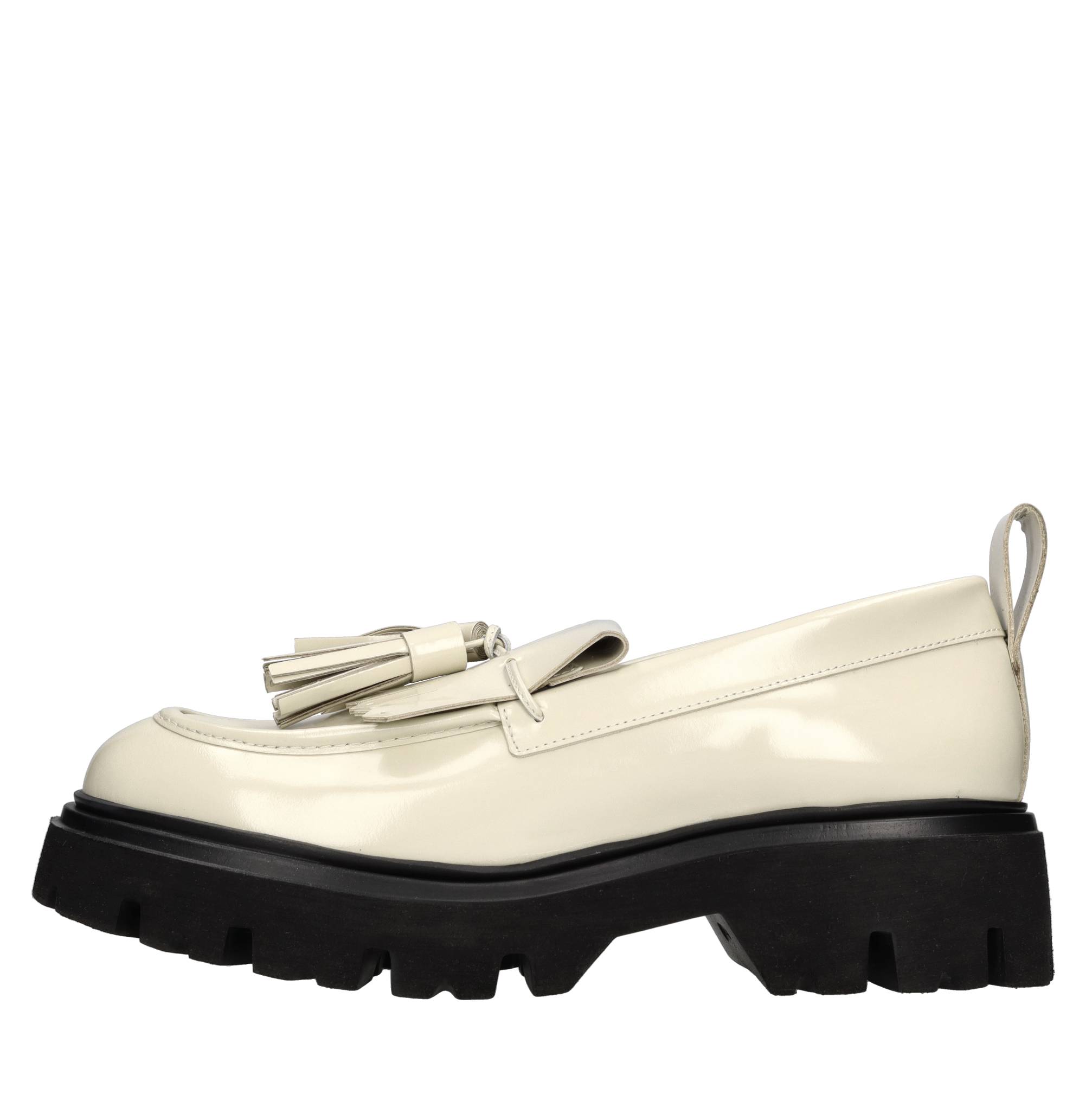 MSGM Flat shoes Cream