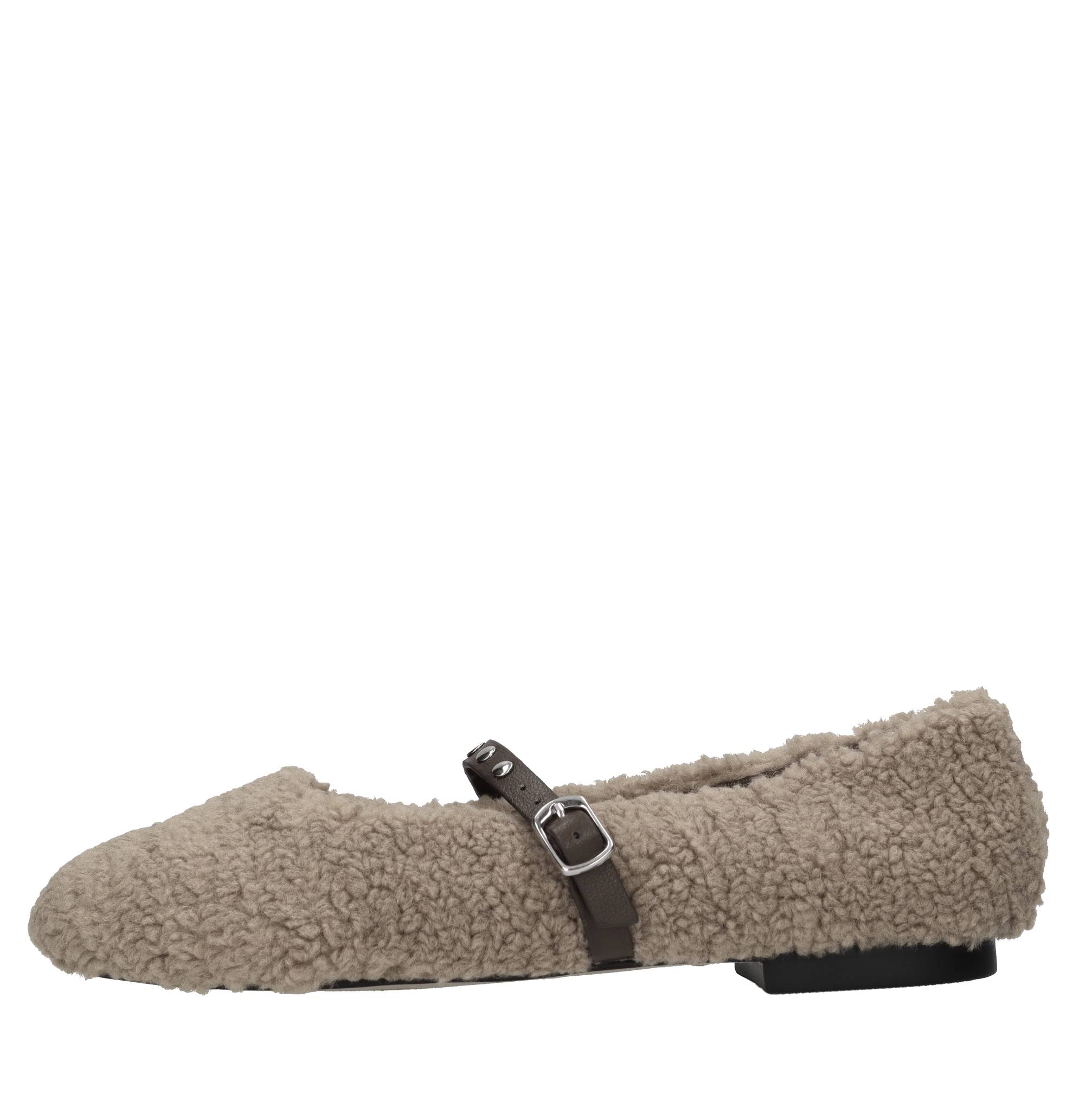 Emanuelle Vee Niedrige Schuhe Beige
