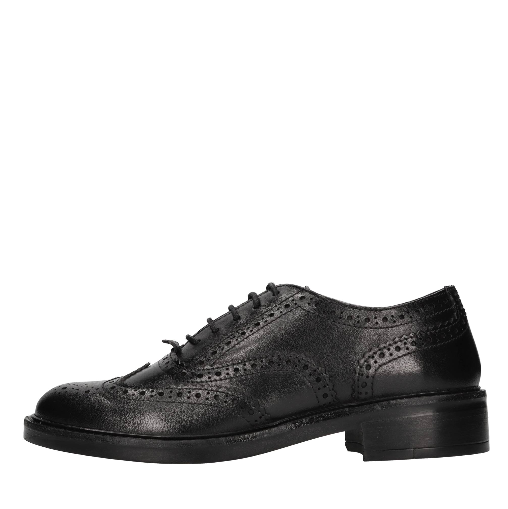 Emanuelle Vee Niedrig Schuhe Schwarz