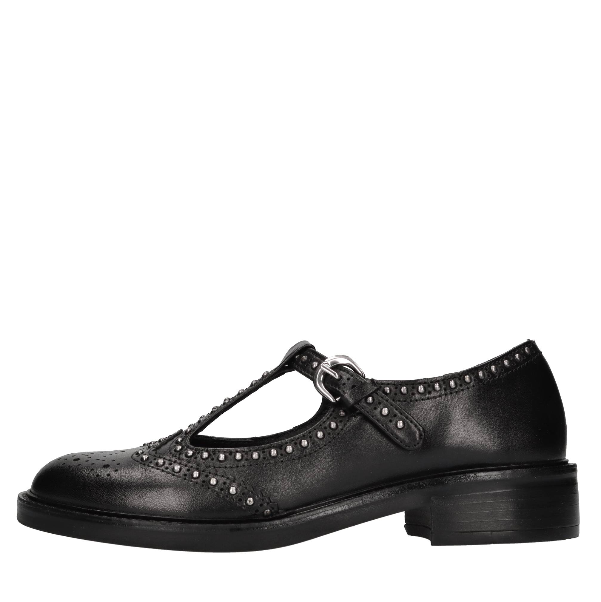Emanuelle Vee Niedrig Schuhe Schwarz