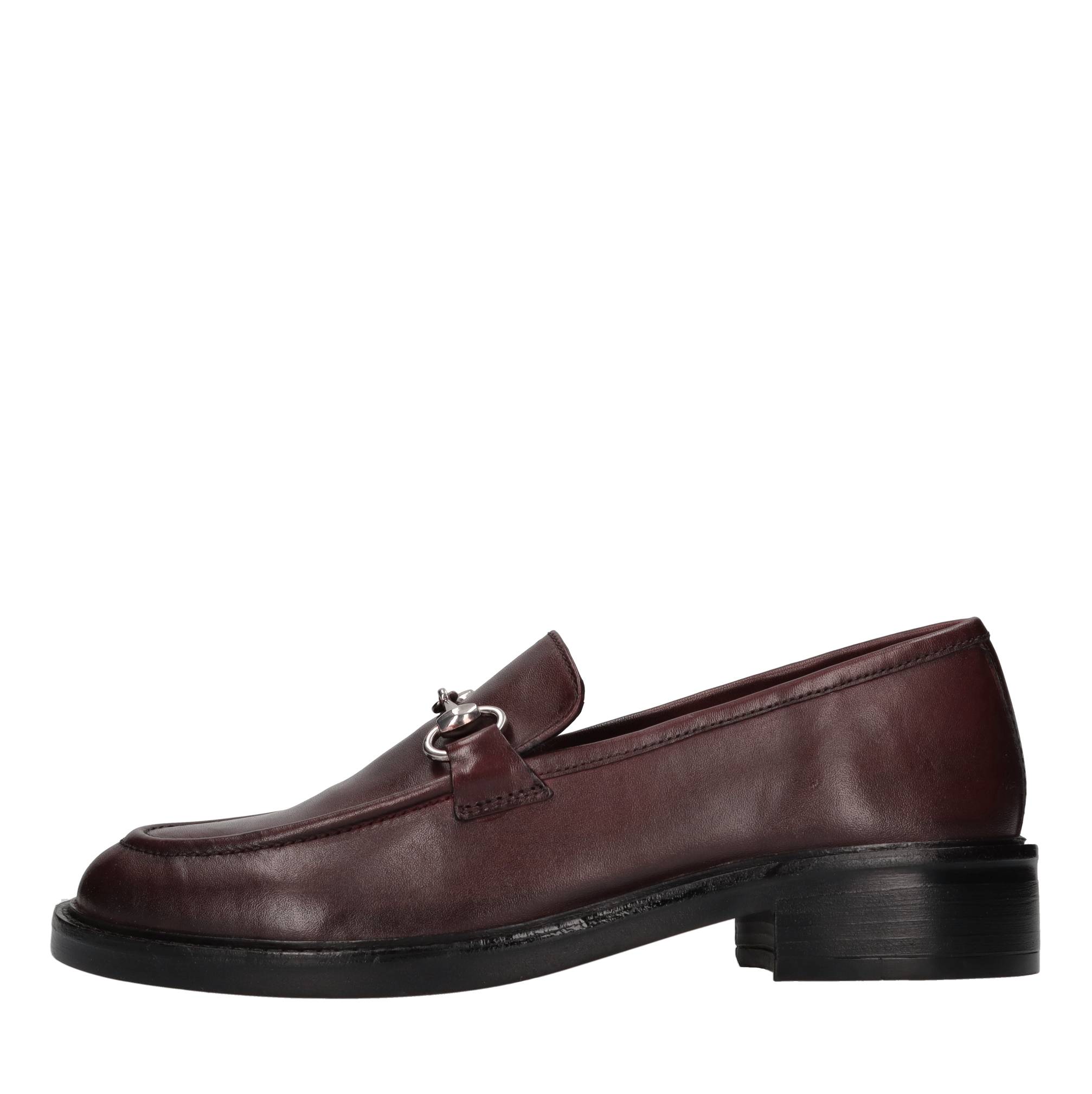 Emanuelle Vee Niedrige Schuhe Bordeaux