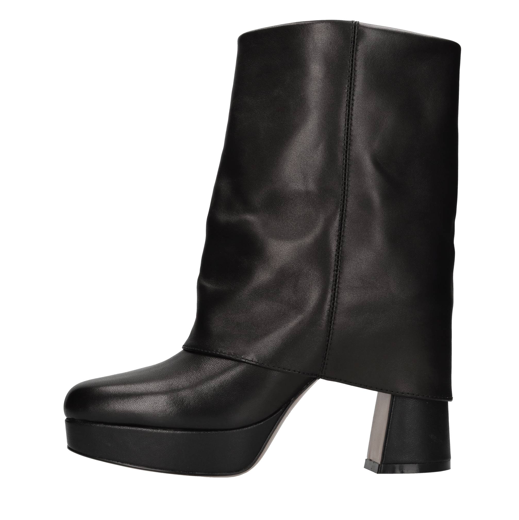 Emanuelle Vee Boots zwart