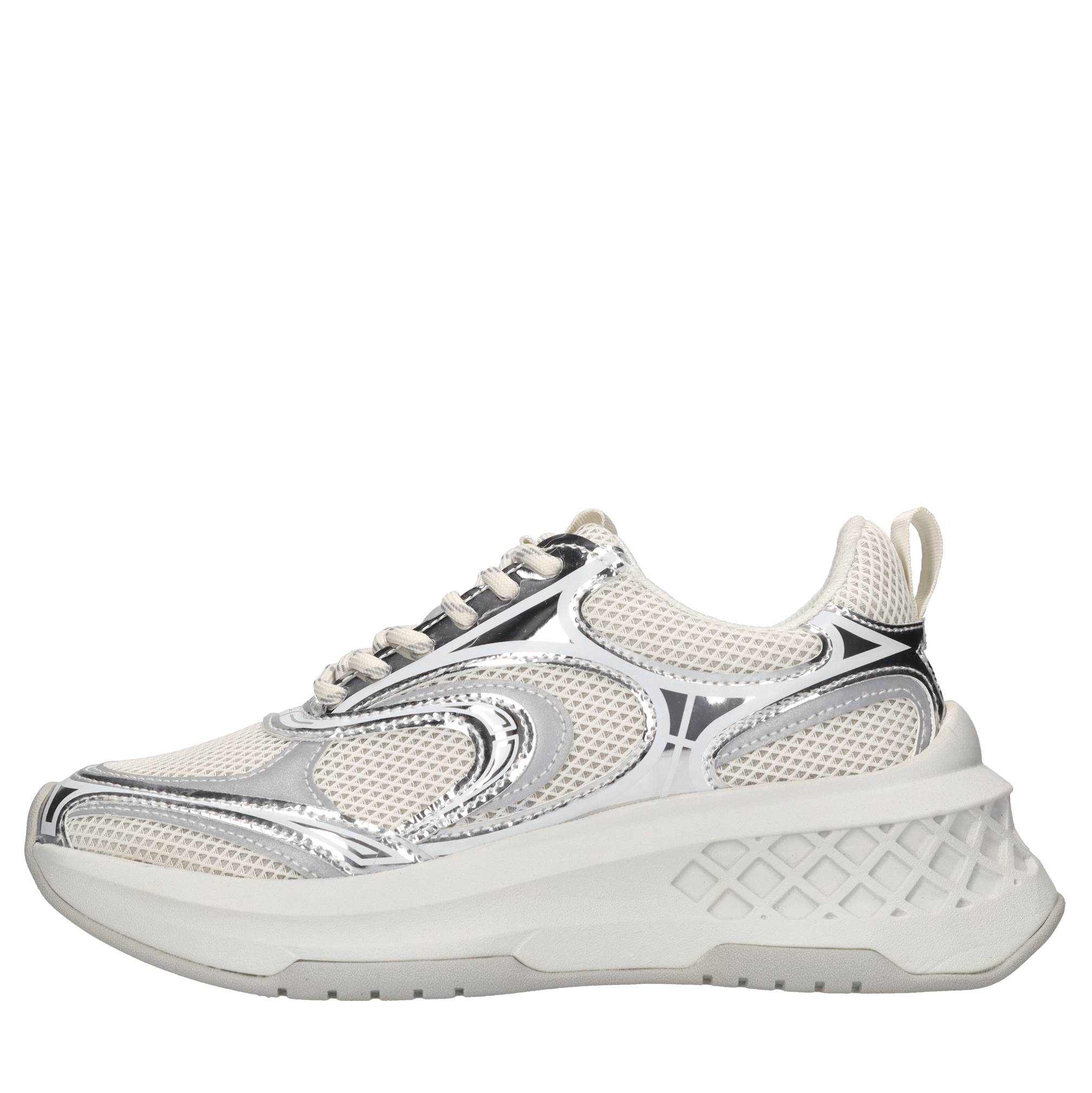 Emanuelle Vee WeiBe Sneaker