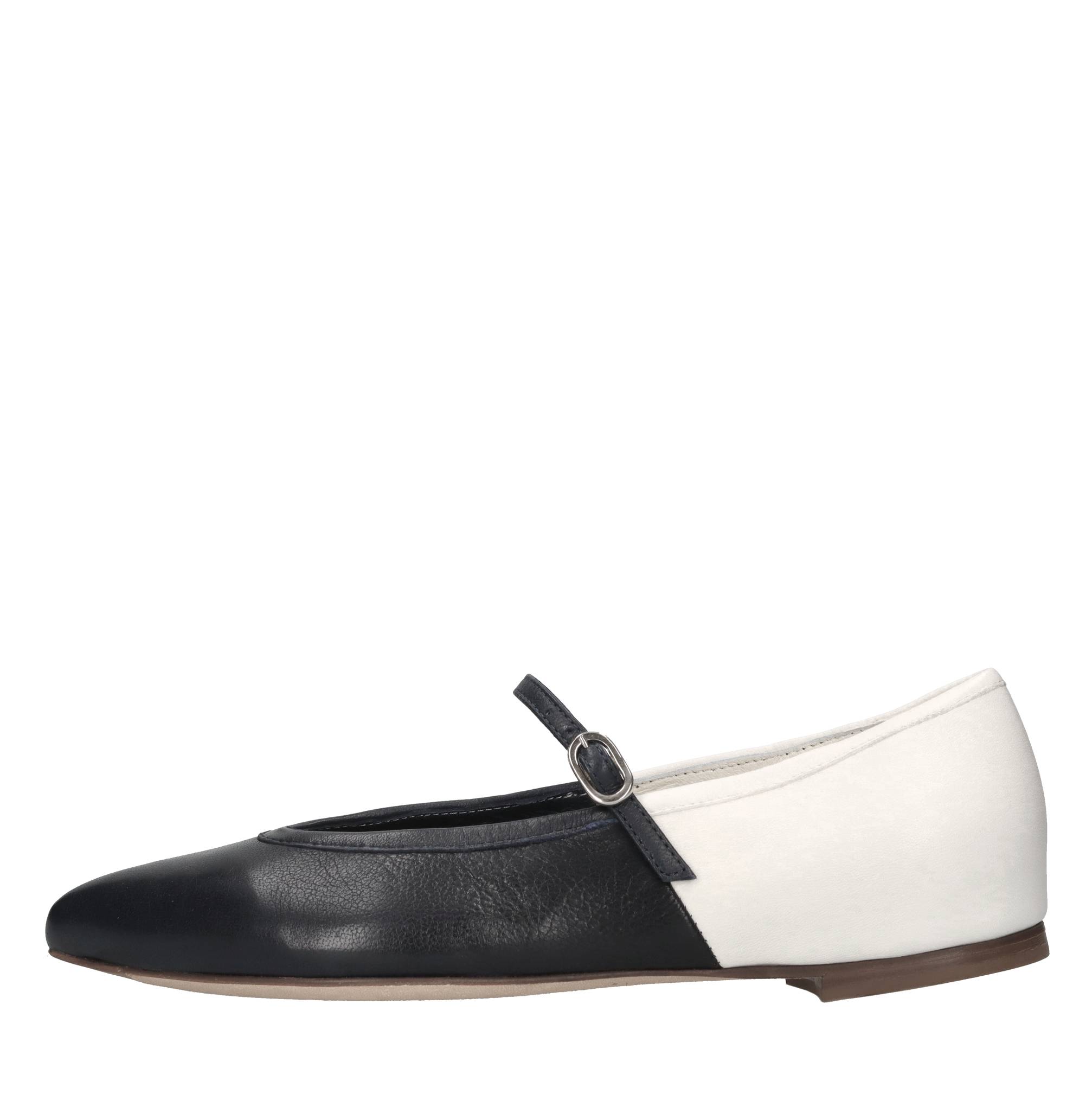 Lorena Paggi Lage schoenen Multicolour