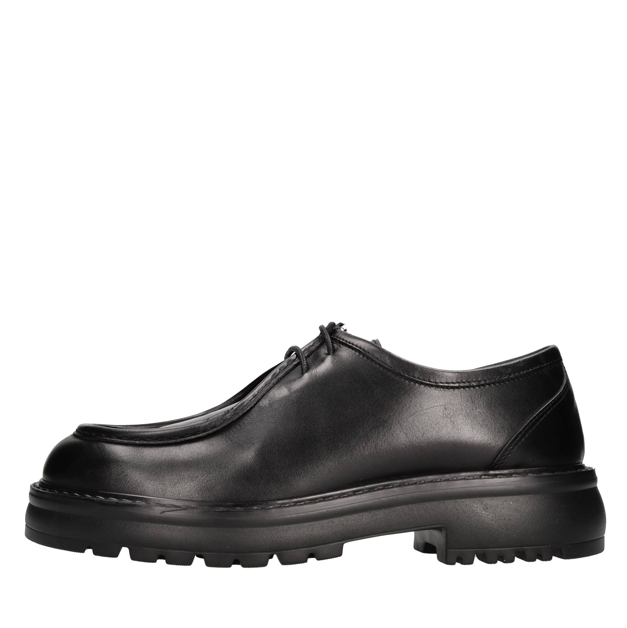 EXTON Flat shoes
