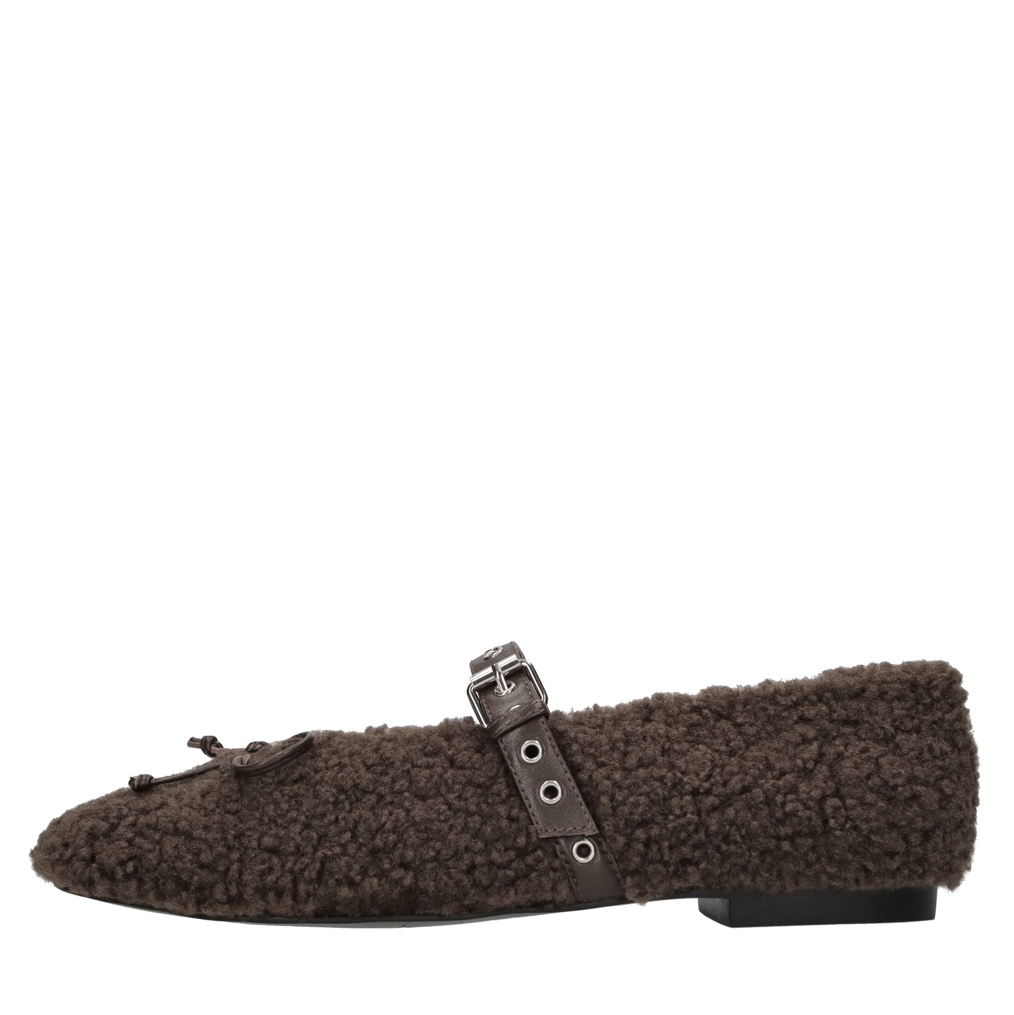 Bibi Lou Niedrige Schuhe Braun