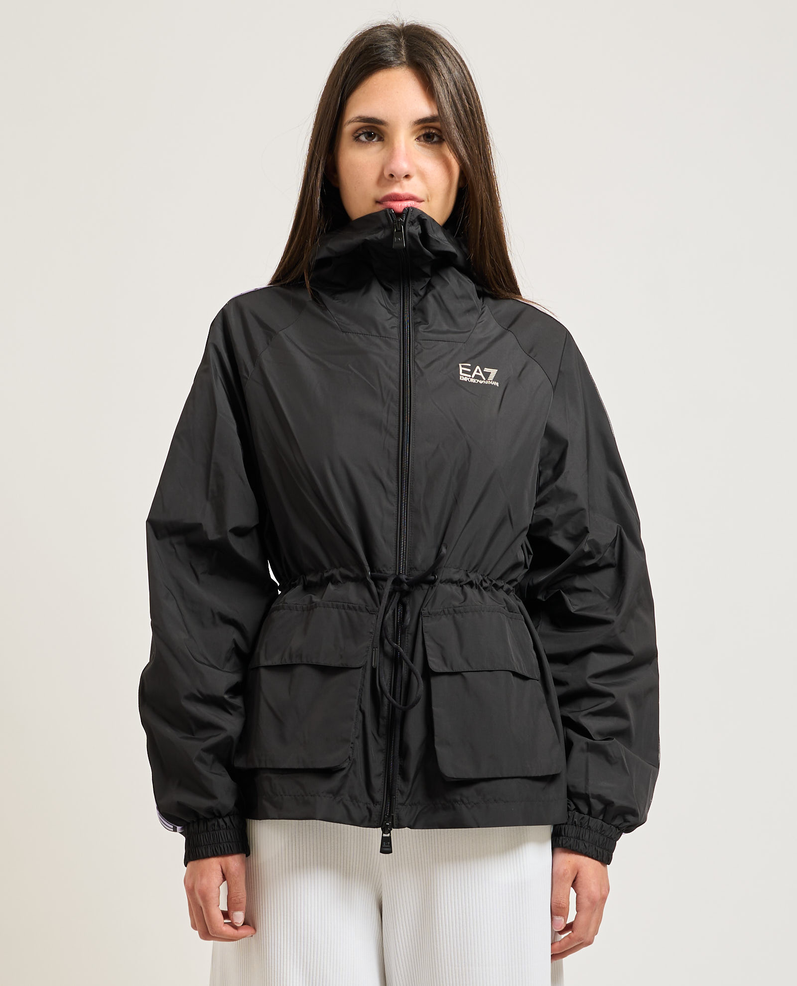 Emporio Armani Vestes noires 212 €