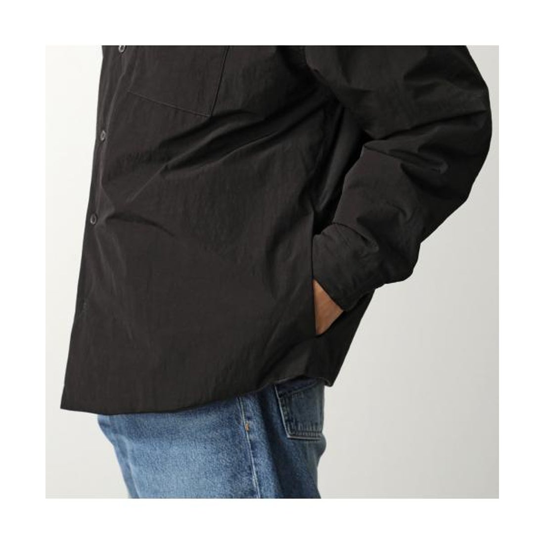 Marni Giacca in Nylon Nero con Dettagli Eleganti