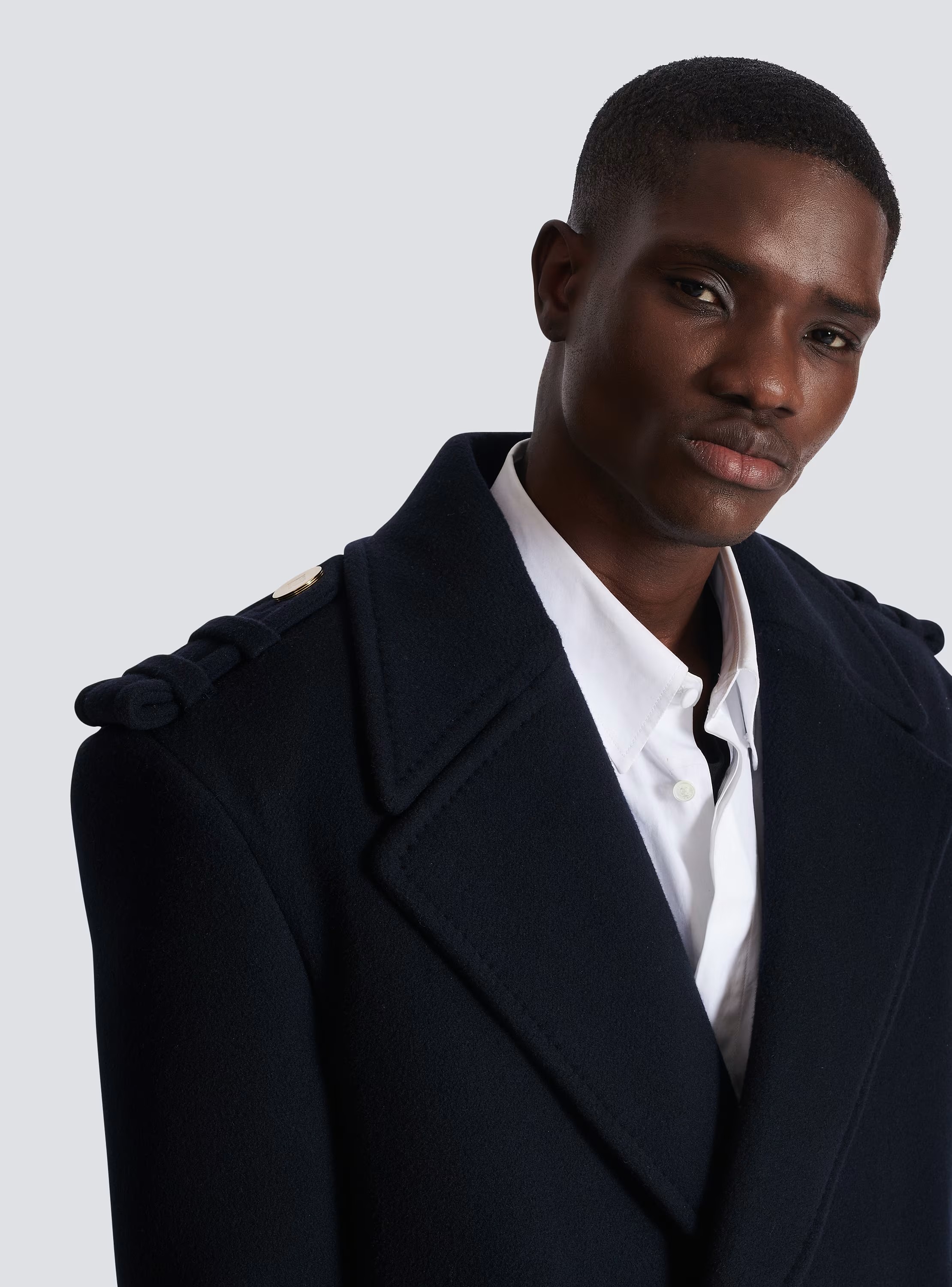 BALMAIN Giacca Cappotto Blu in Lino con Dettagli Dorati