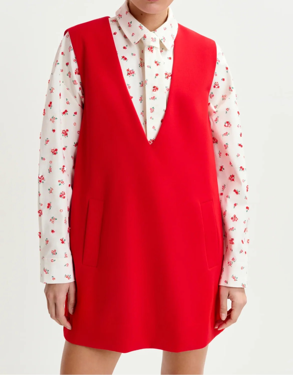 ESSENTIEL ANTWERP Vestiti