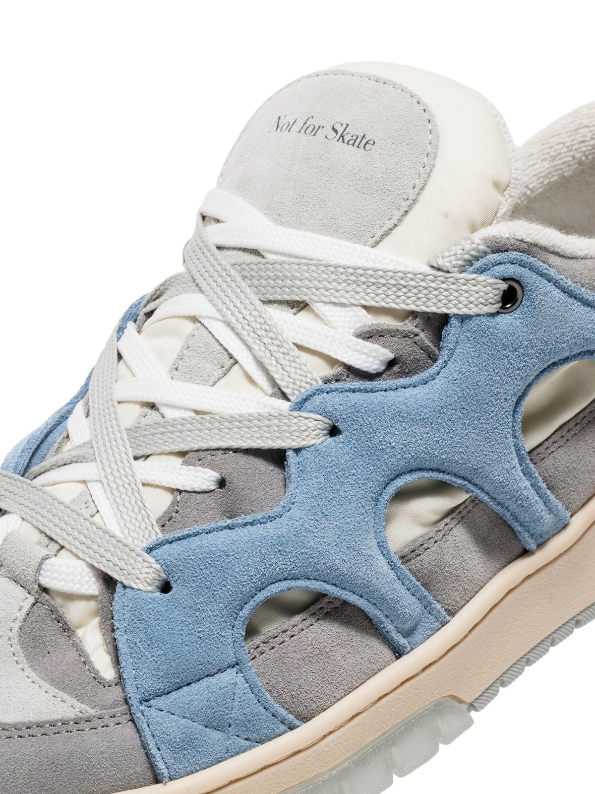 Santha Sneakers