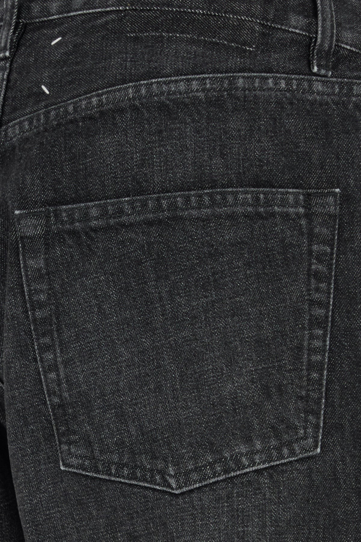 MAISON MARGIELA Jeans Nero in Denim con Dettagli Distintivi