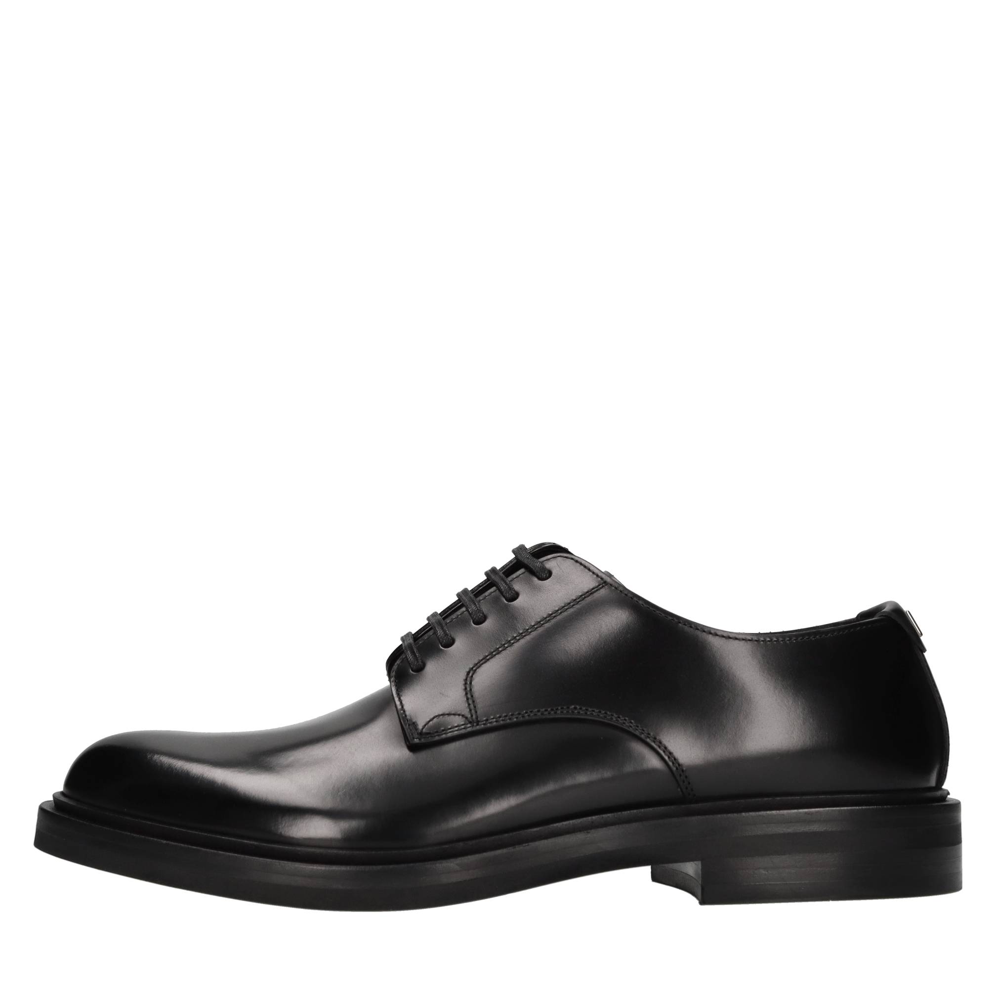 Dolce & Gabbana Niedrig Schuhe Schwarz