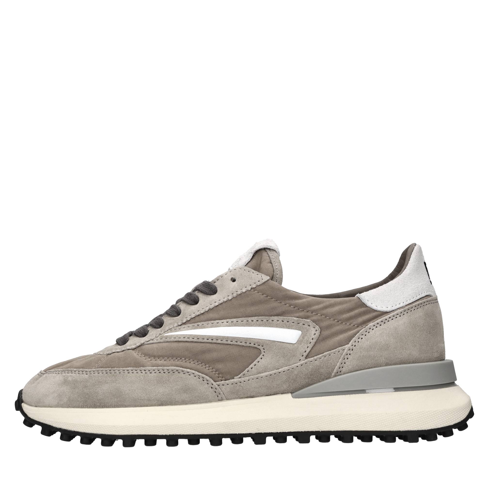D.a.t.e. Sneakers Braun