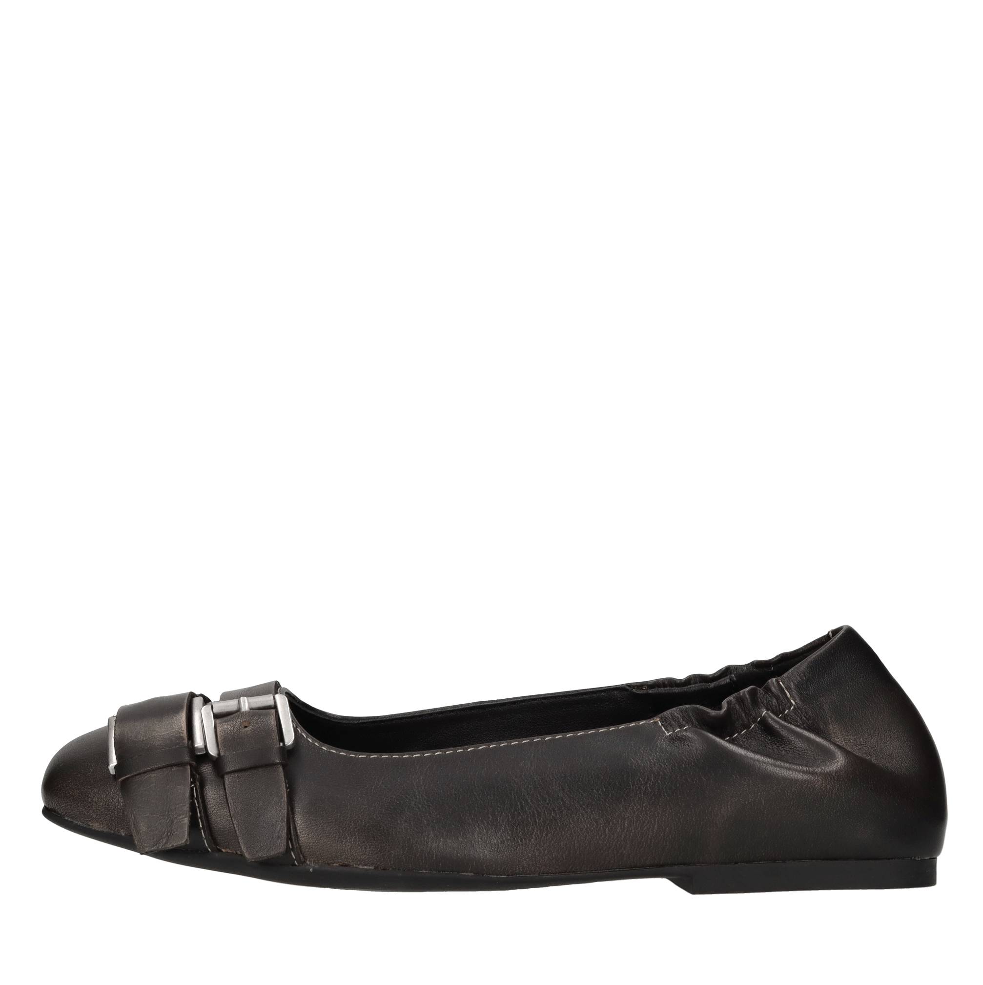 Ash Niedrige Schuhe Moro Kopf
