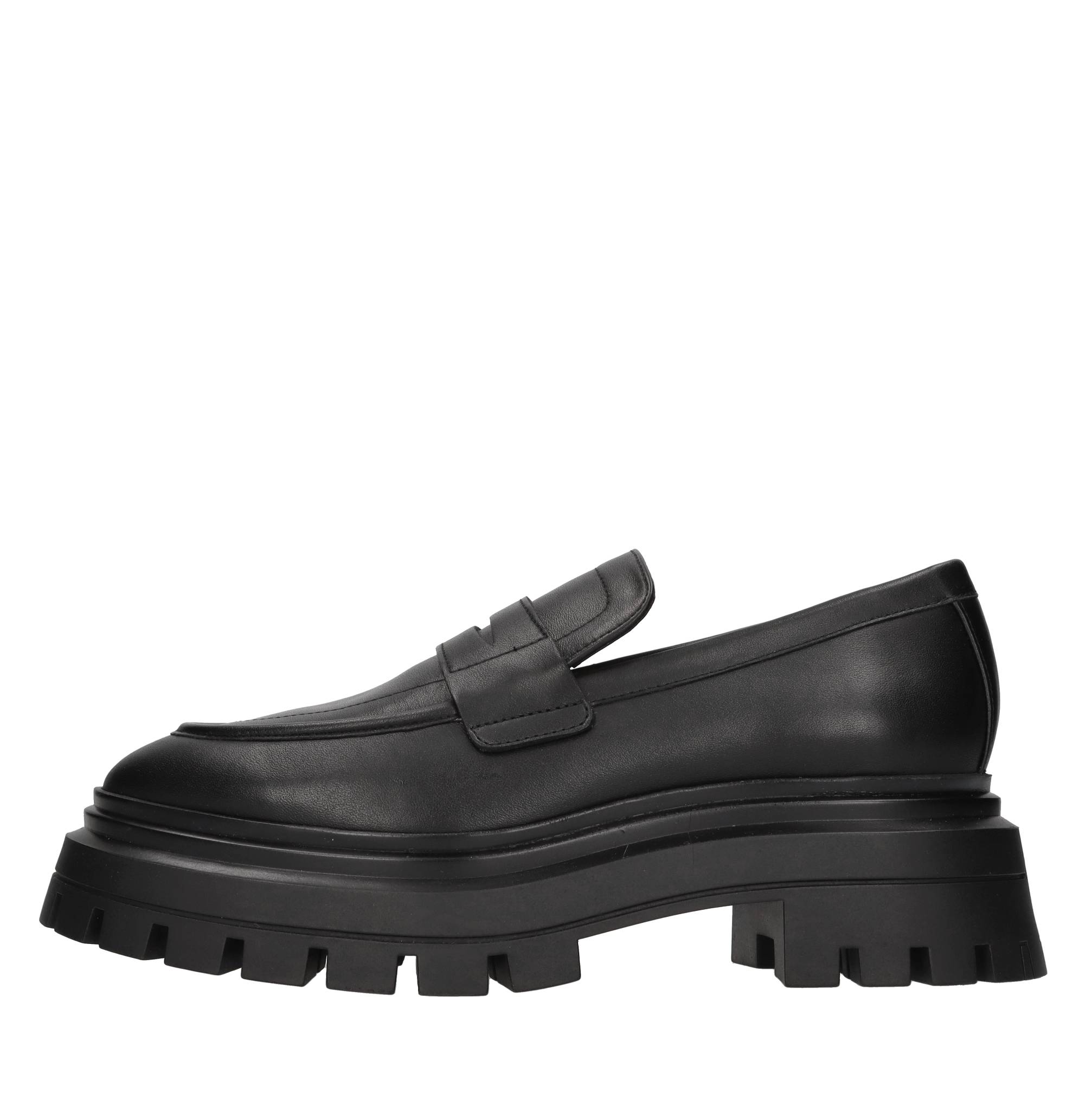 Stuart Weitzman Lage schoenen zwart