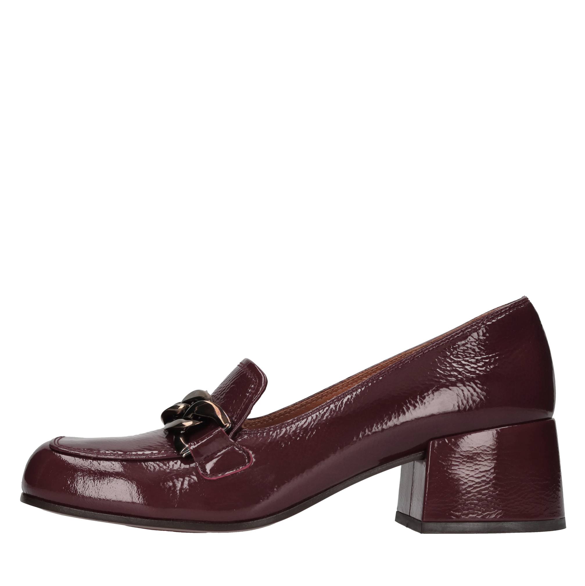 Chie Mihara Niedrige Schuhe Bordeaux