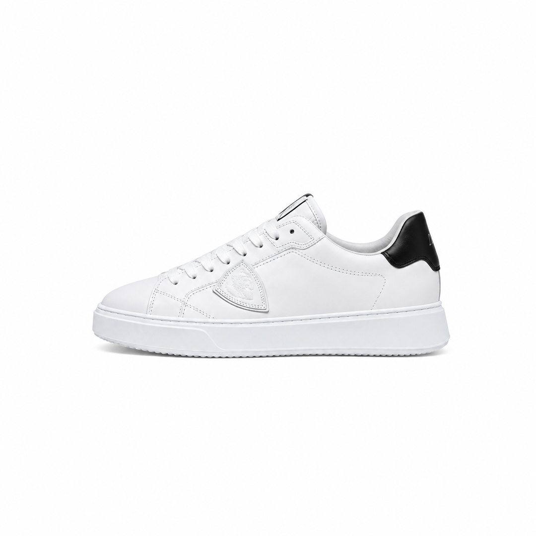 Philippe Model Zwarte witte sneakers