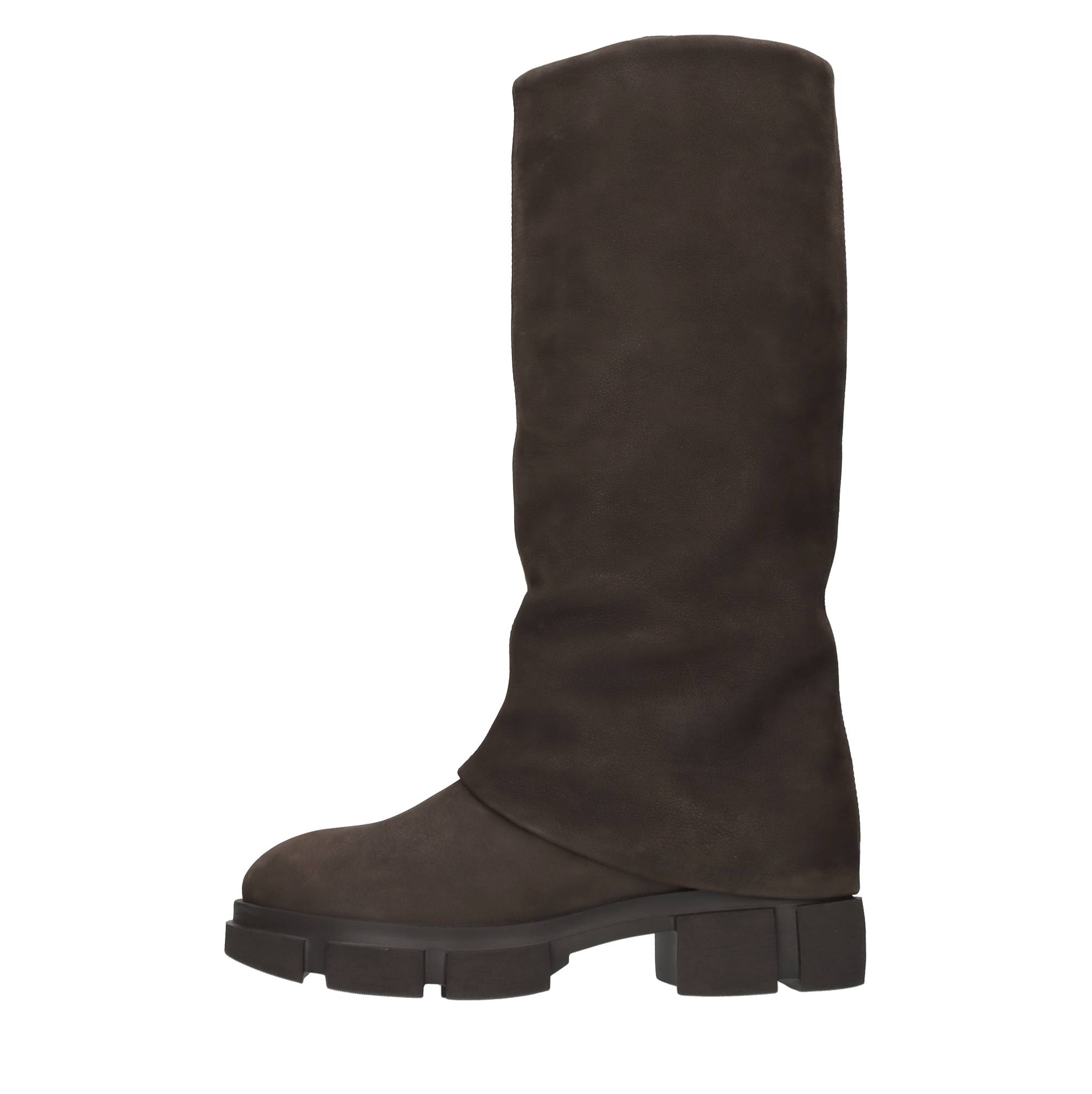 Copenhagen Studios Boots In Marrone Scuri