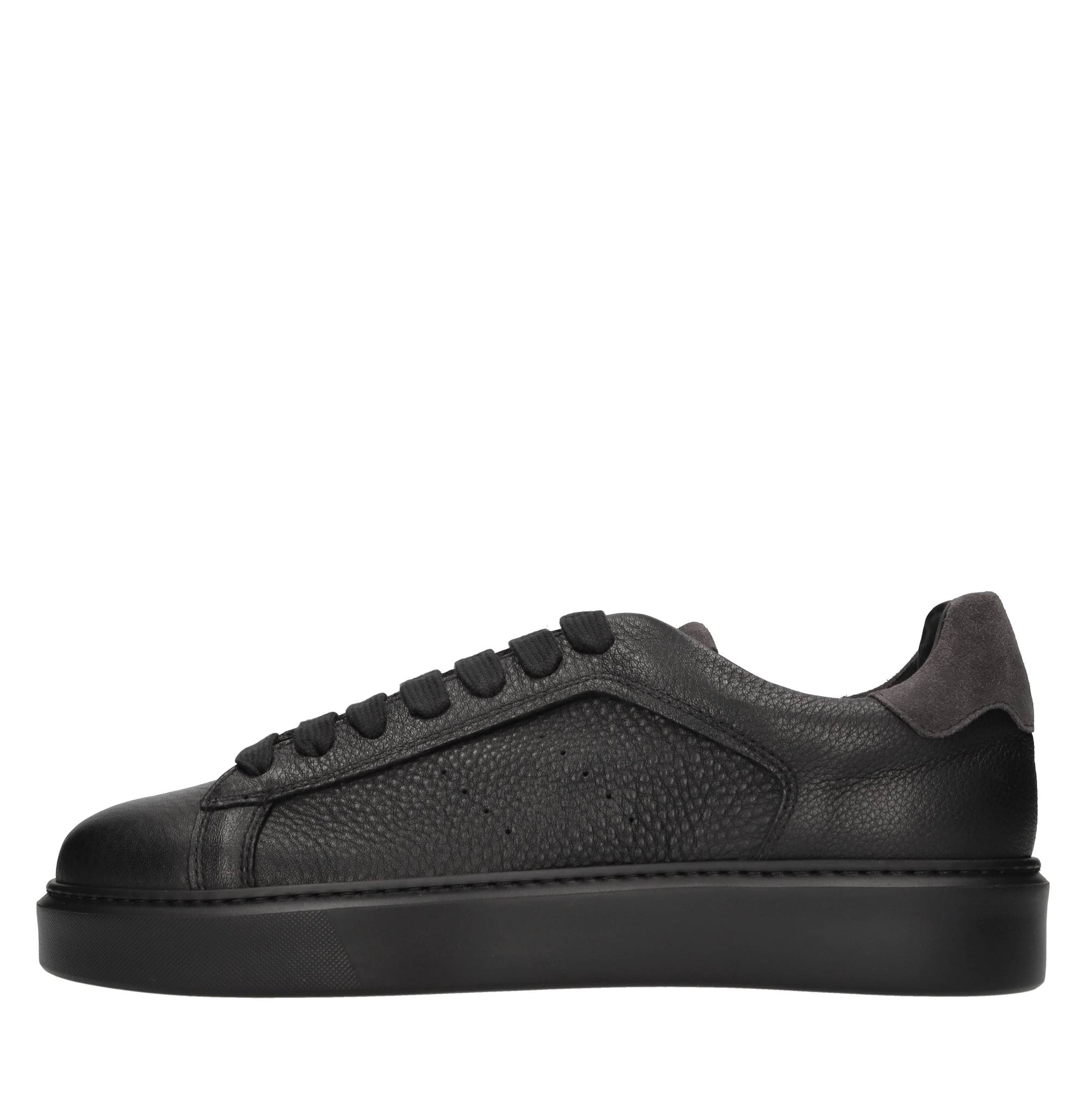 Doucal's Zwarte sneakers
