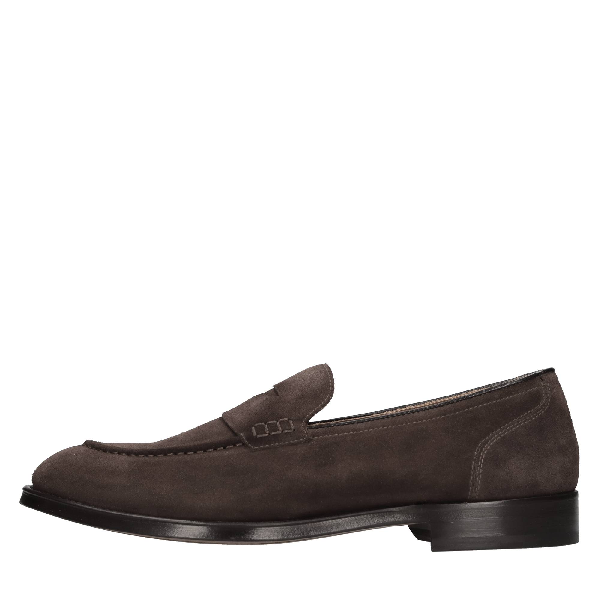 Doucals Flat shoes Brown