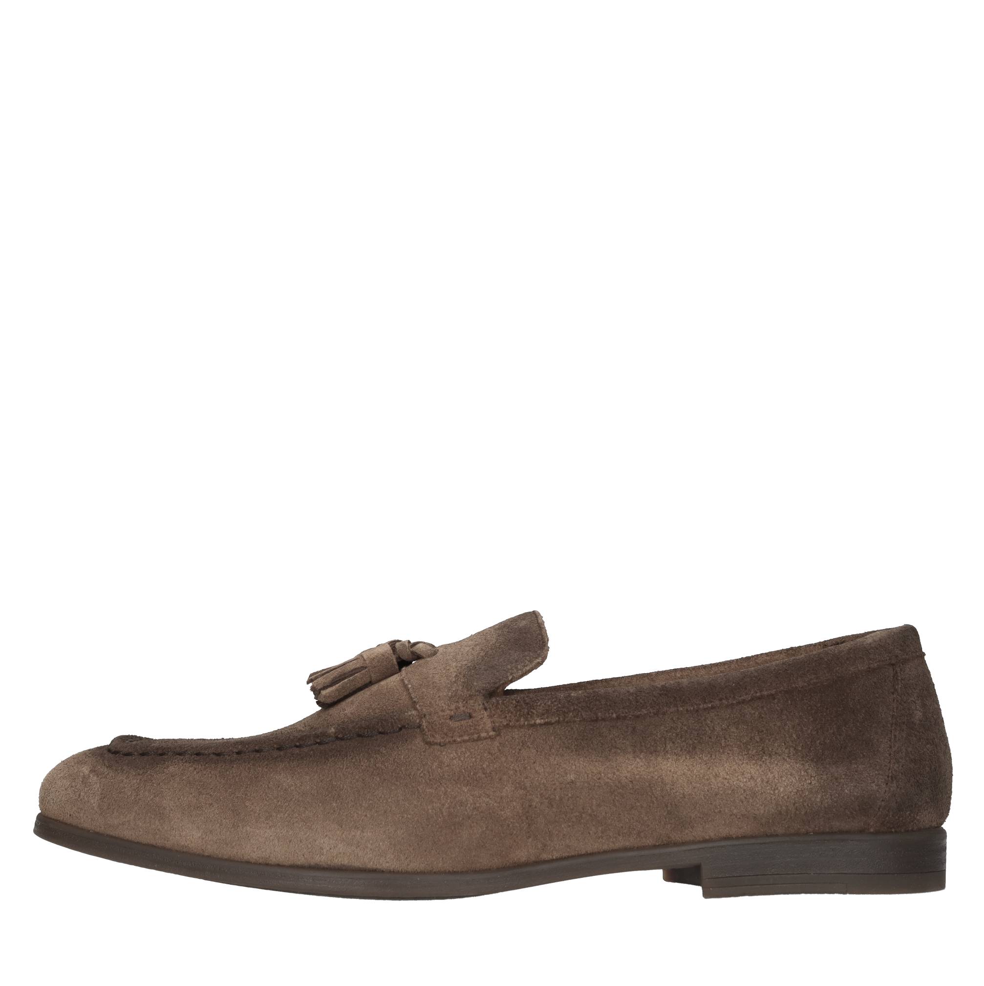 Doucals Flat shoes Brown