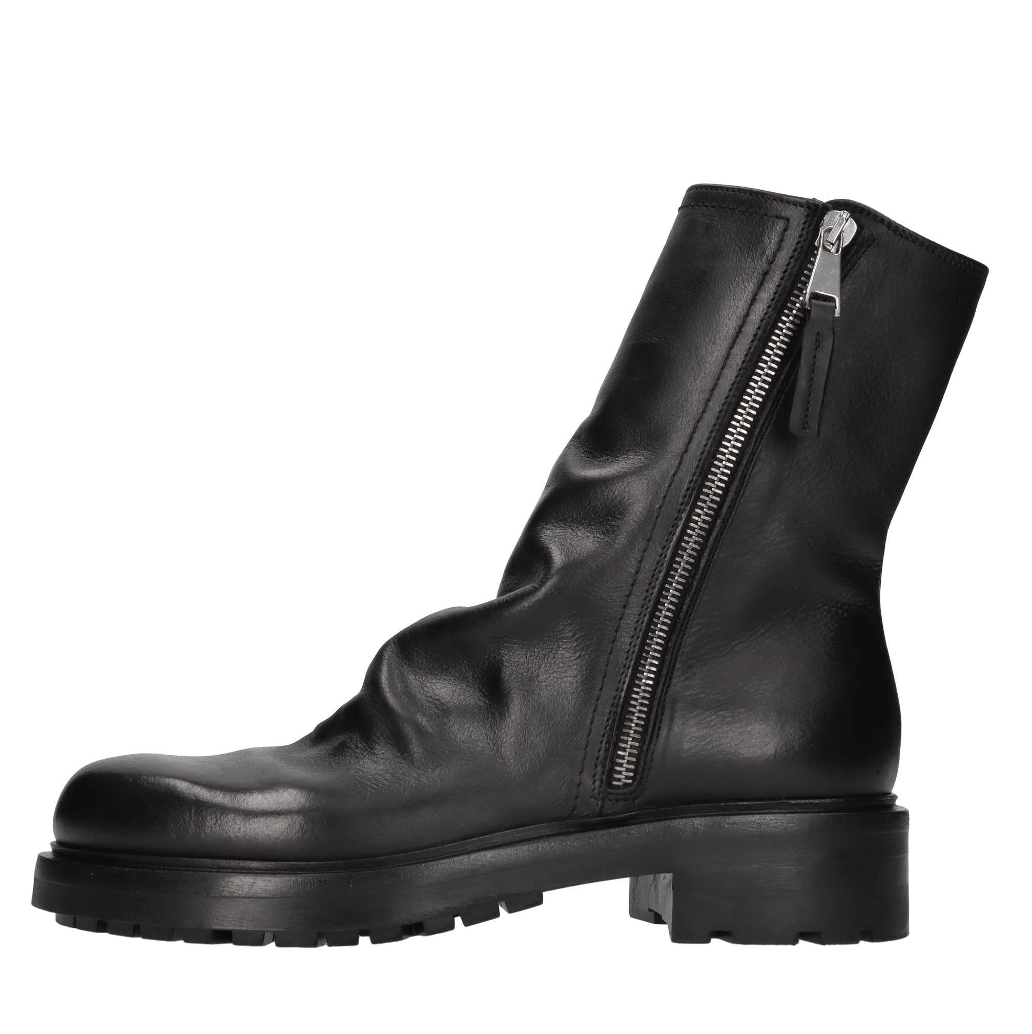 Elena Iachi Boots In Nero Scuri