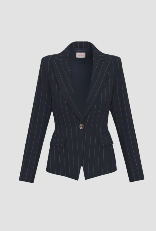grijs jasje vrouw marine blauw