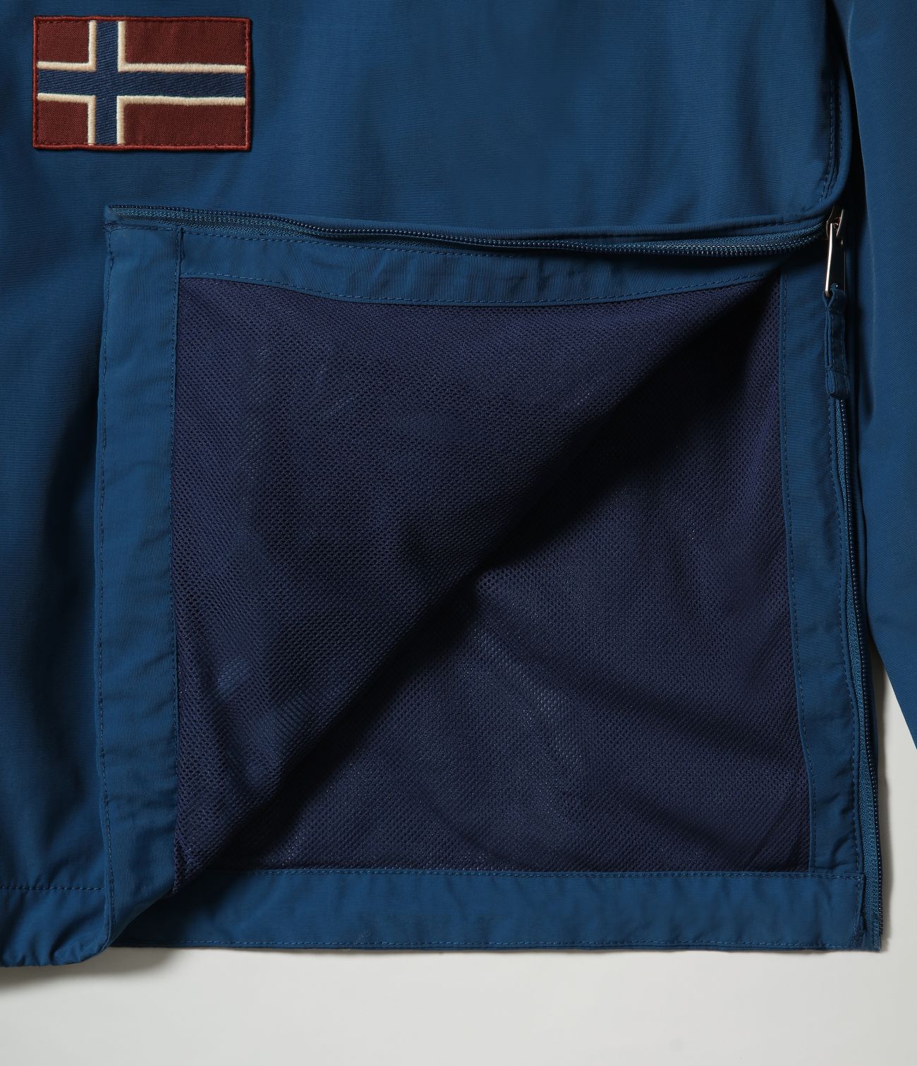 Napapijri Jackets And Jackets Man  Rainforest M Sum - Np0a4f B2e Blue Poseidon In Blue