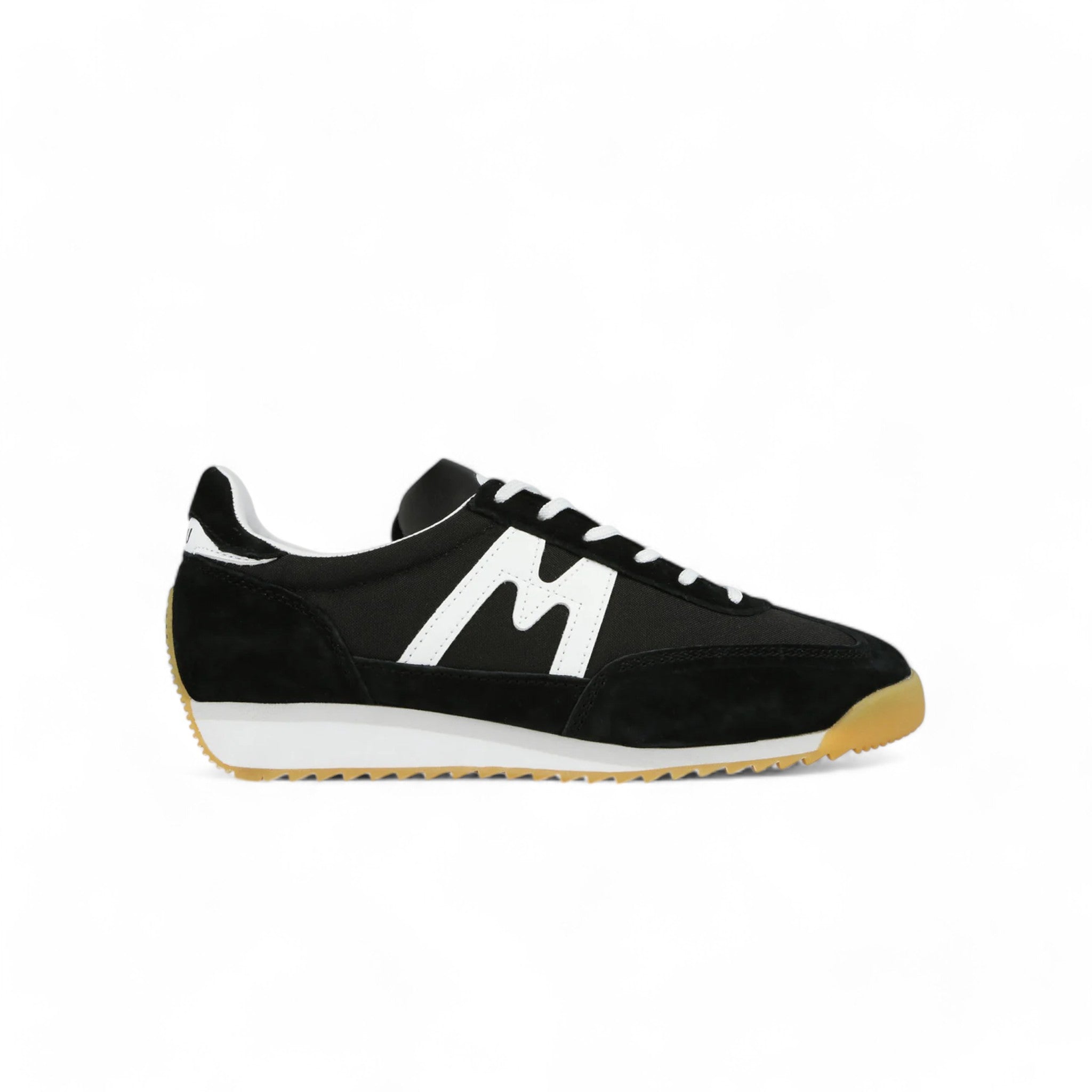 Schuhe fur Schuhe Karhu mestari - schwarz/weiB