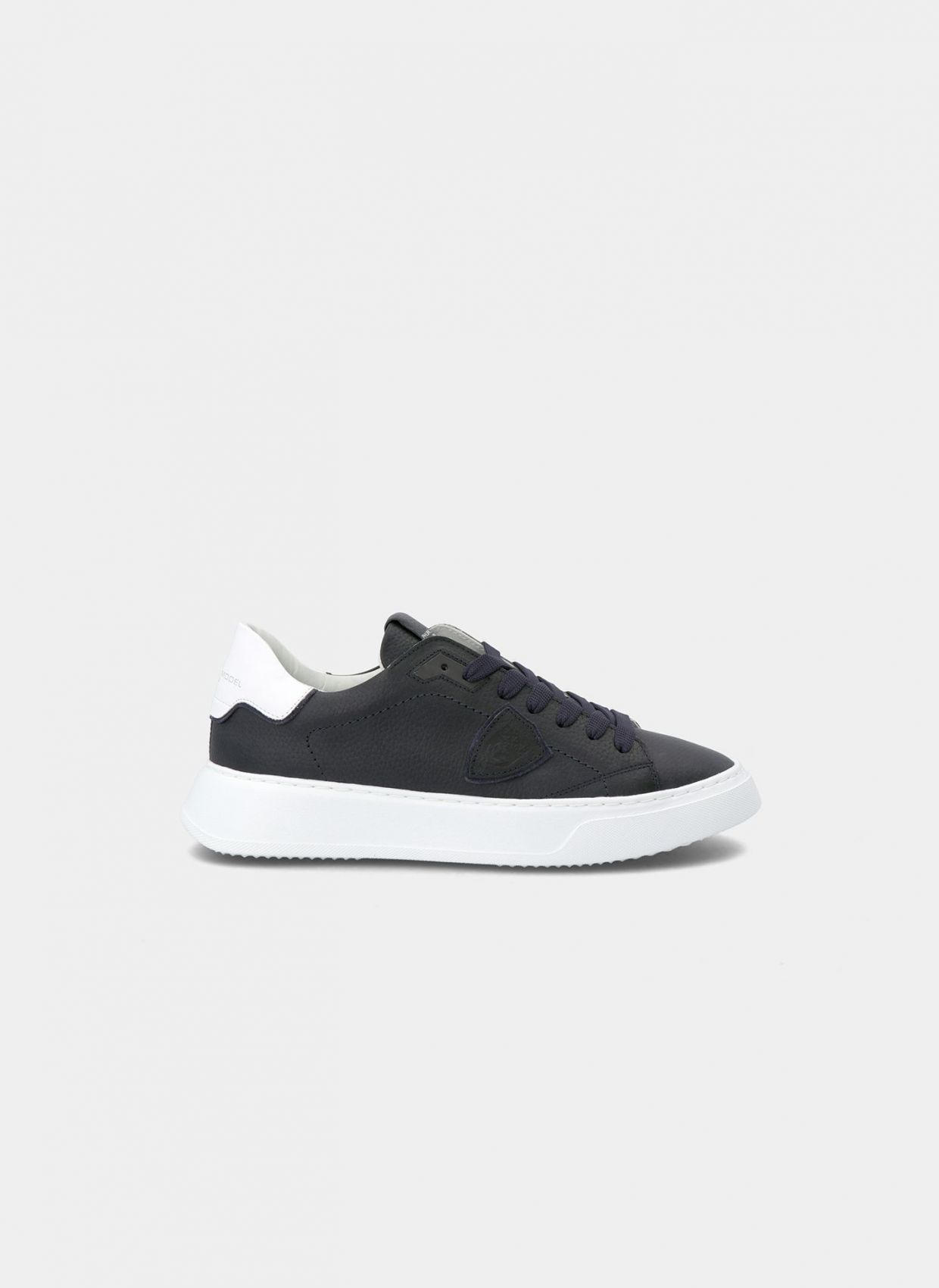 Philippe Model Men's Sneakers  Paris B) V002 - Temple Veau Blanc Noir In Blue