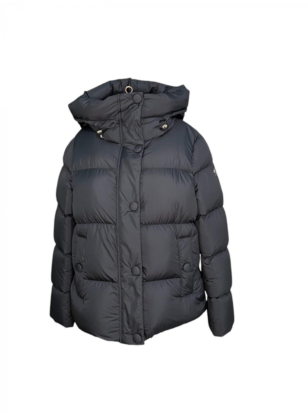 Cape Horn Woman  725 In Black