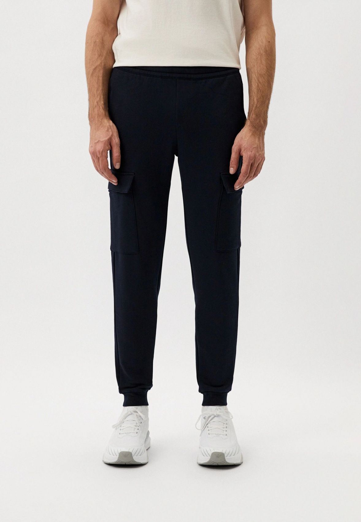 Ea7 Men's Sports Pants  8npp68 Pjvtz Core Id 1562 Armor Blue In Black