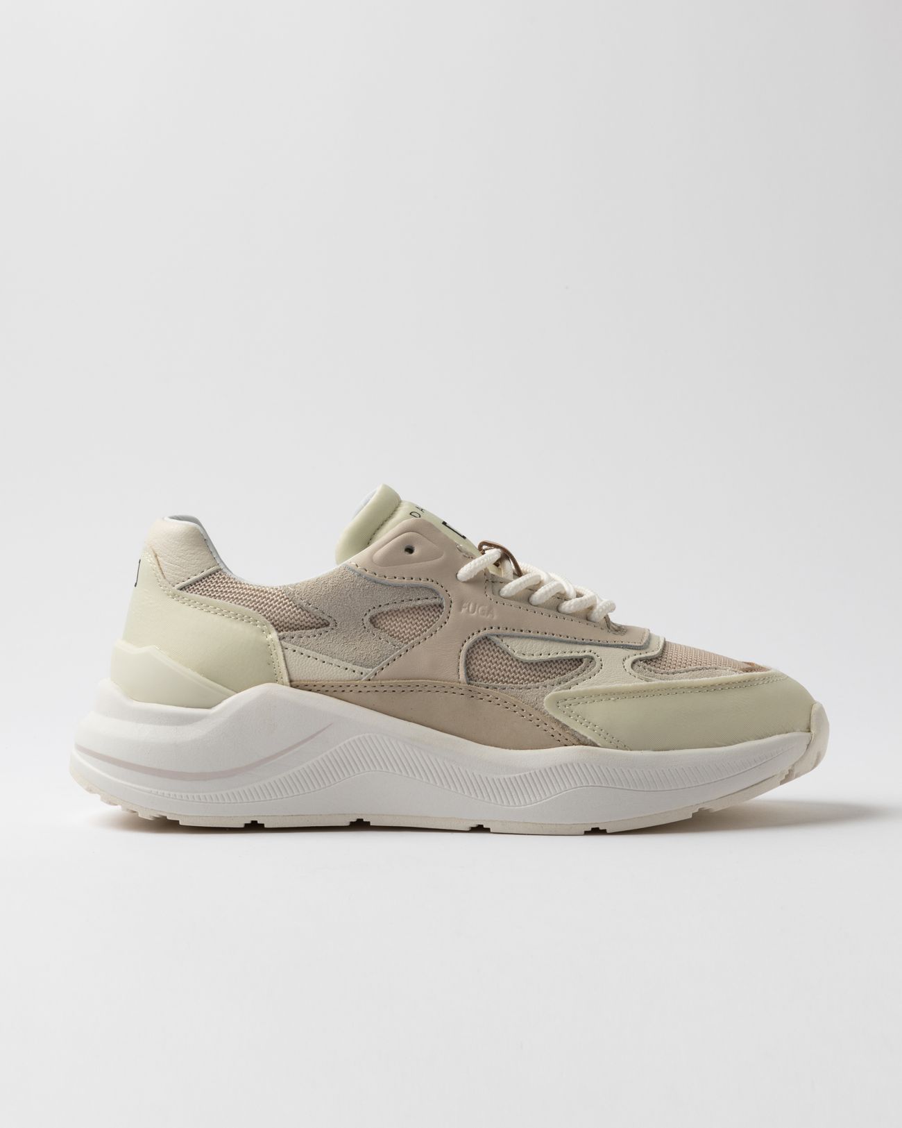 Date Sneakers Woman W421-fg-pu-bi Escape Pure Beige In Neutral