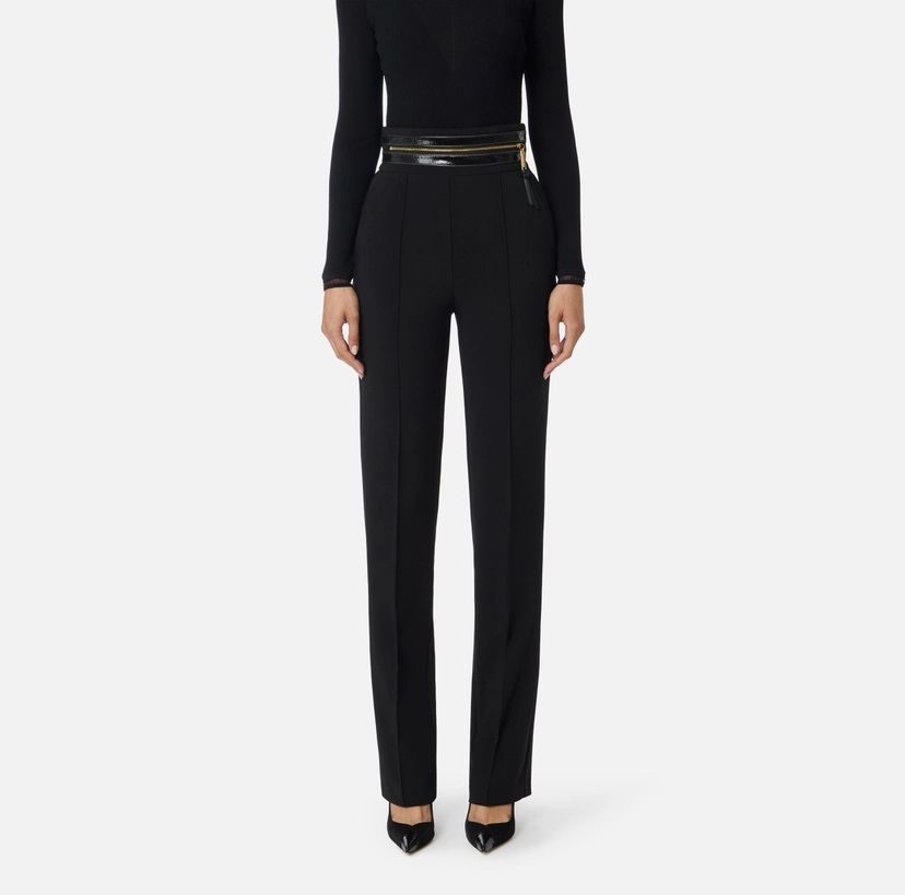 Elisabetta Franchi Women's Trousers  Pa11356e2 110 In Black