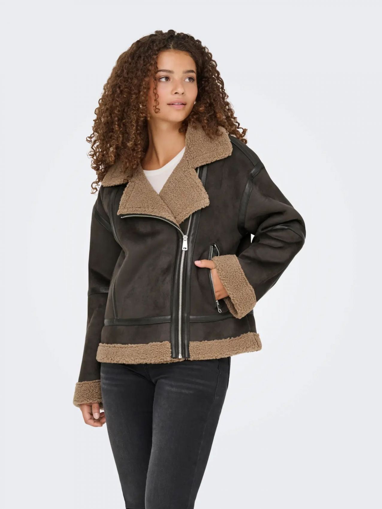 Only Women's Outerwear And Jackets  15348991 Kendra Chocolate Cakes In Black