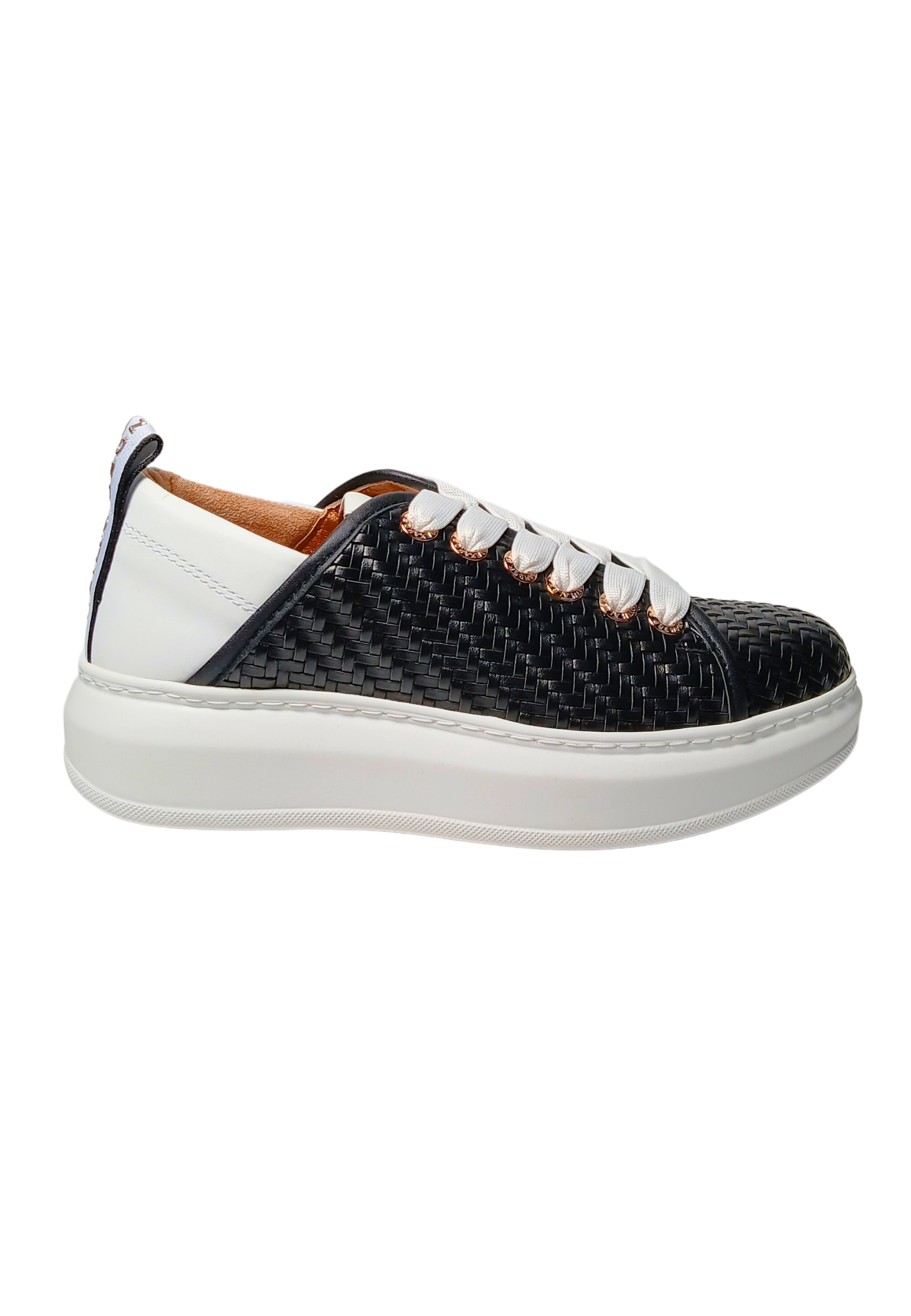 Womens Shoes Alexander Smith Wembley Woman-Black