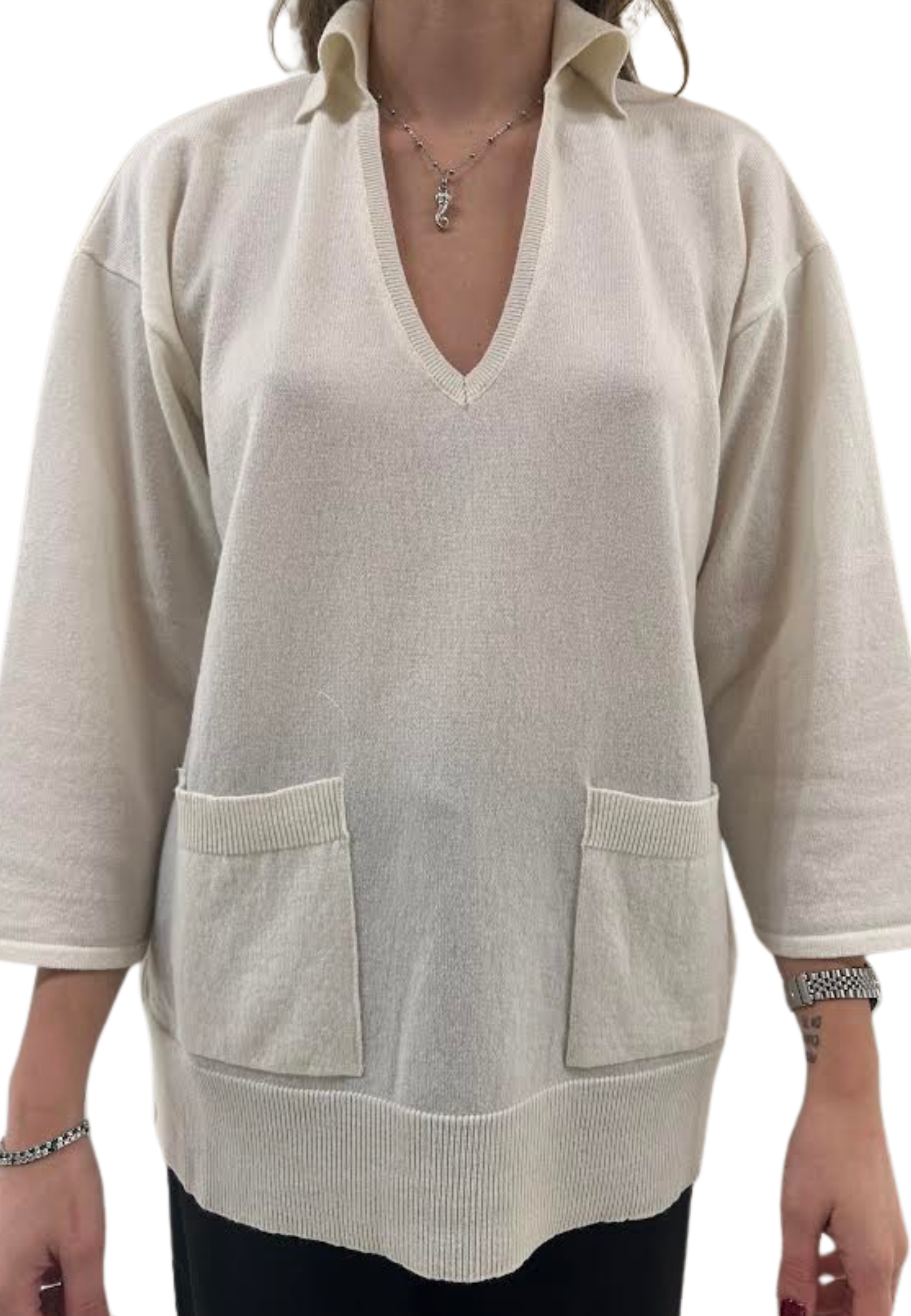 polo over Woman Akep with tasconi