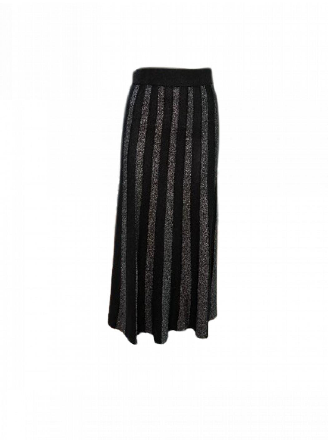 Woman Molly Bracken T1636