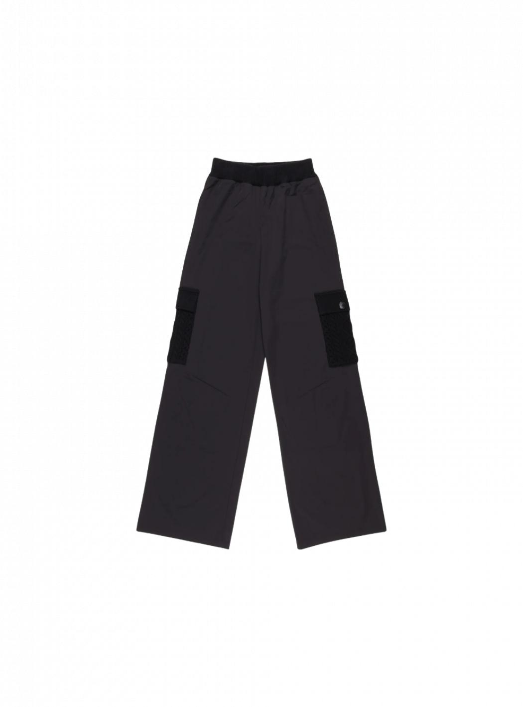 Nenette Women's Trousers ♪ In Black