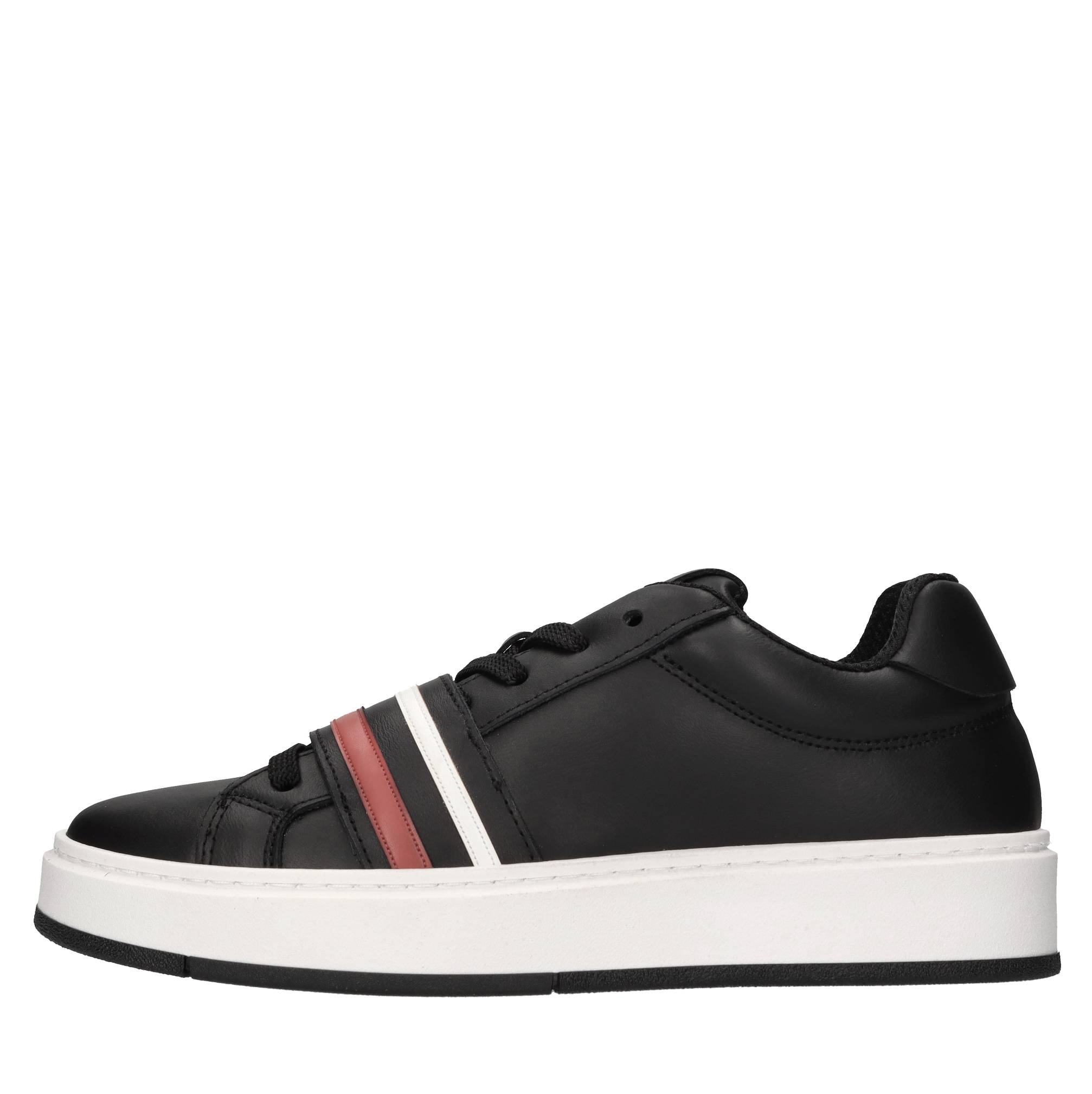Gcds Schwarze Sneaker