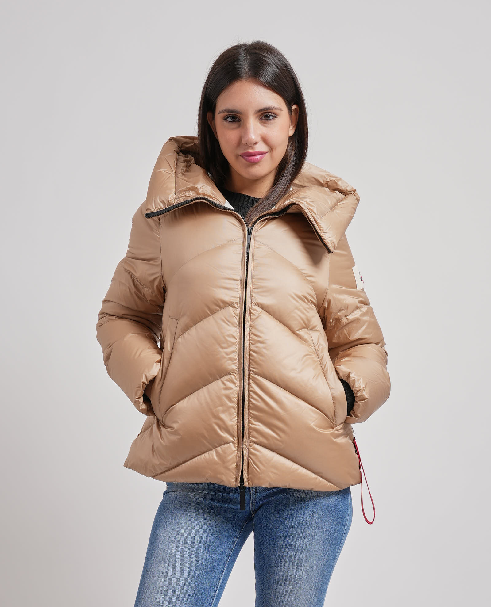 After Label Coats In Beige Chari