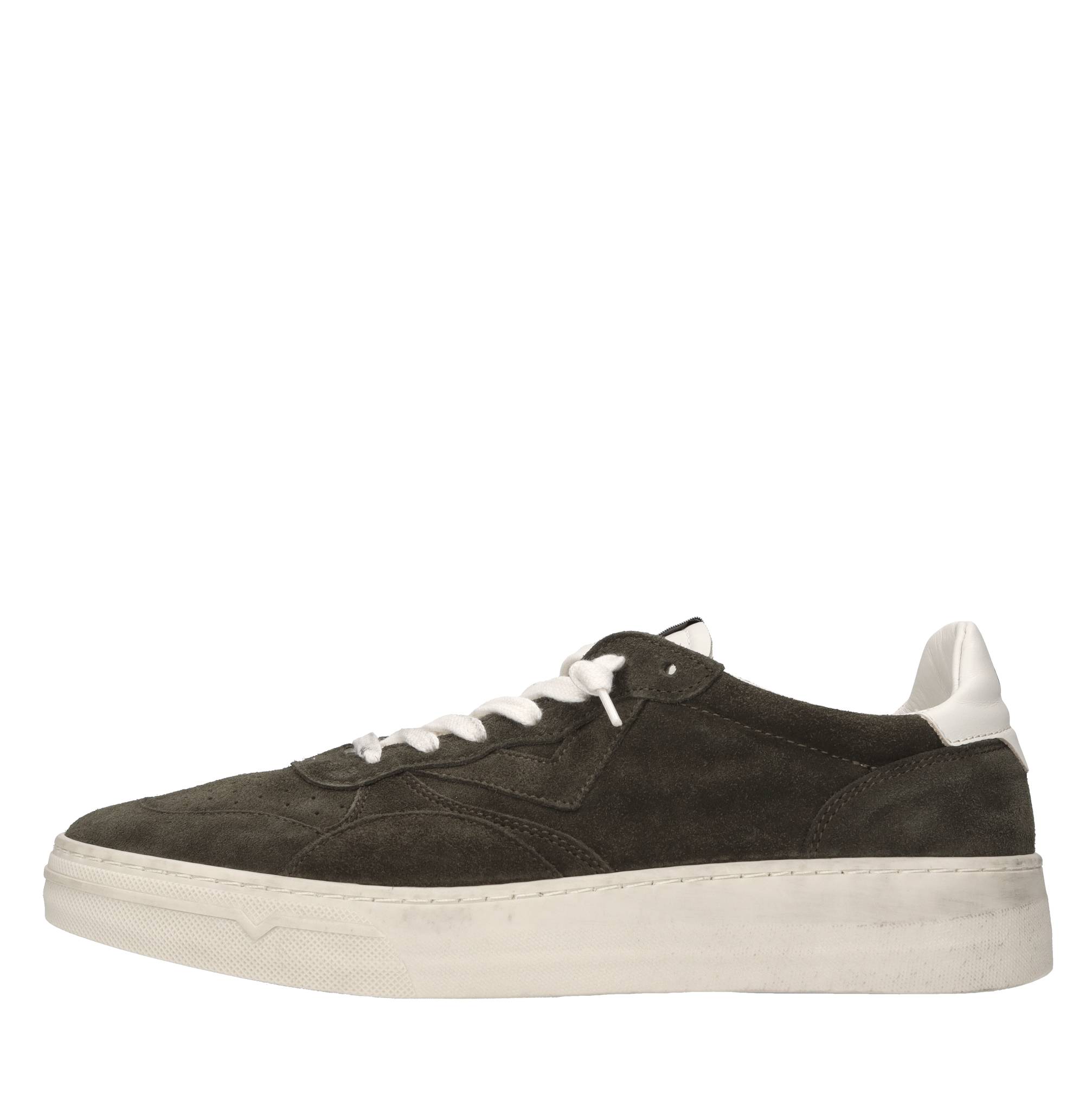 4b12 Sneakers Grun