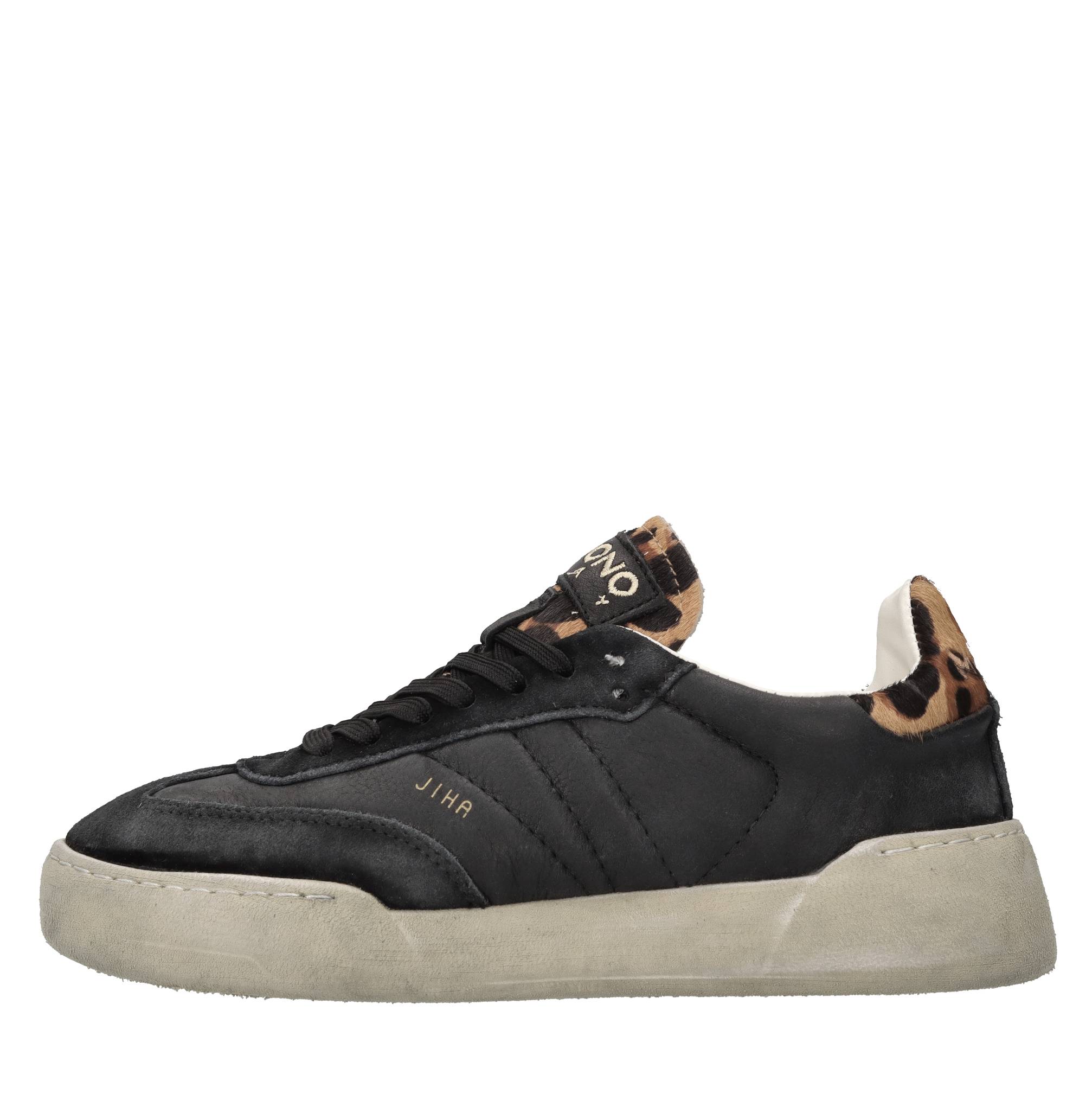 Monoway Zwarte sneakers