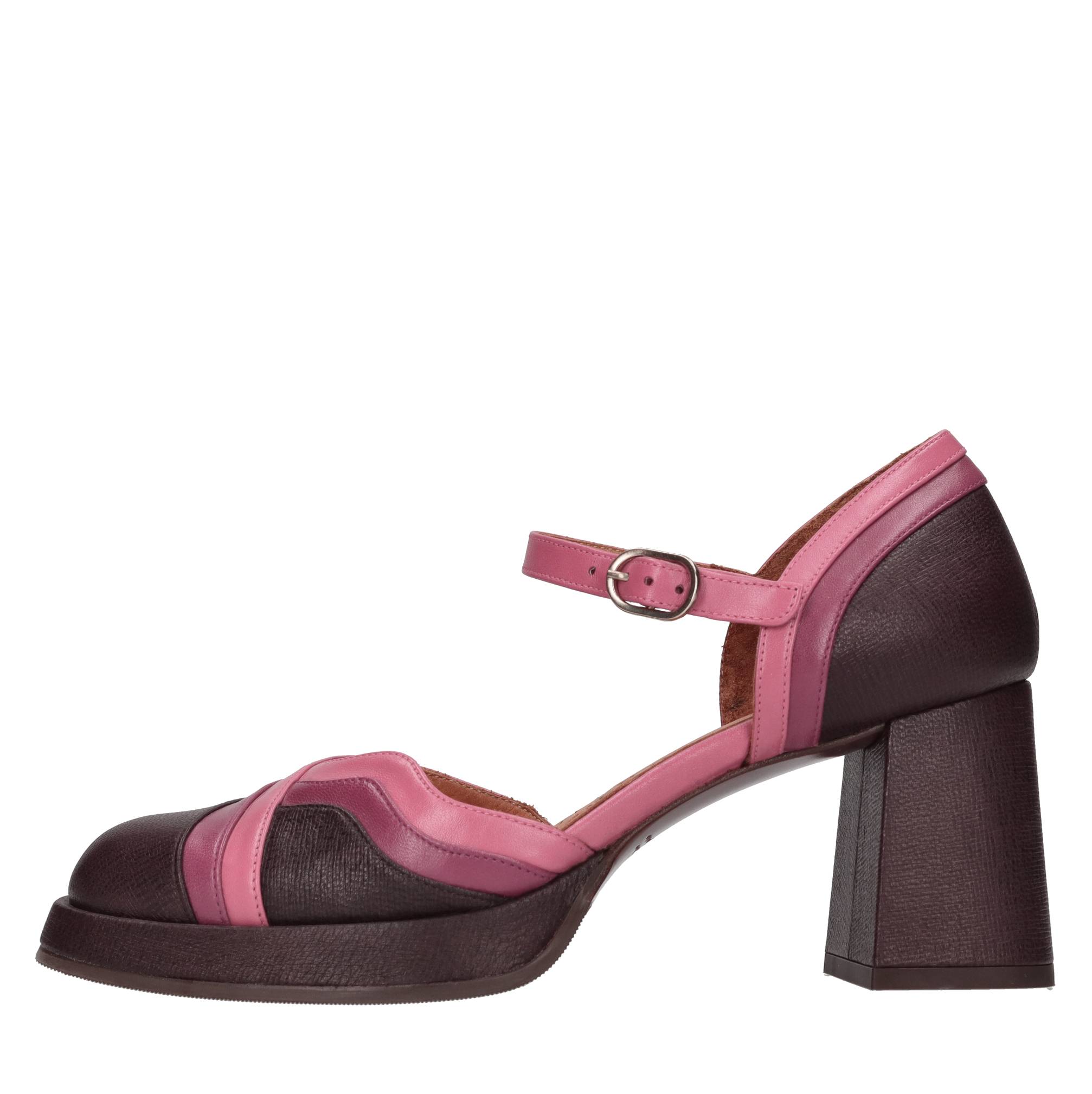 Chie Mihara Schoenen met multicolor hiel